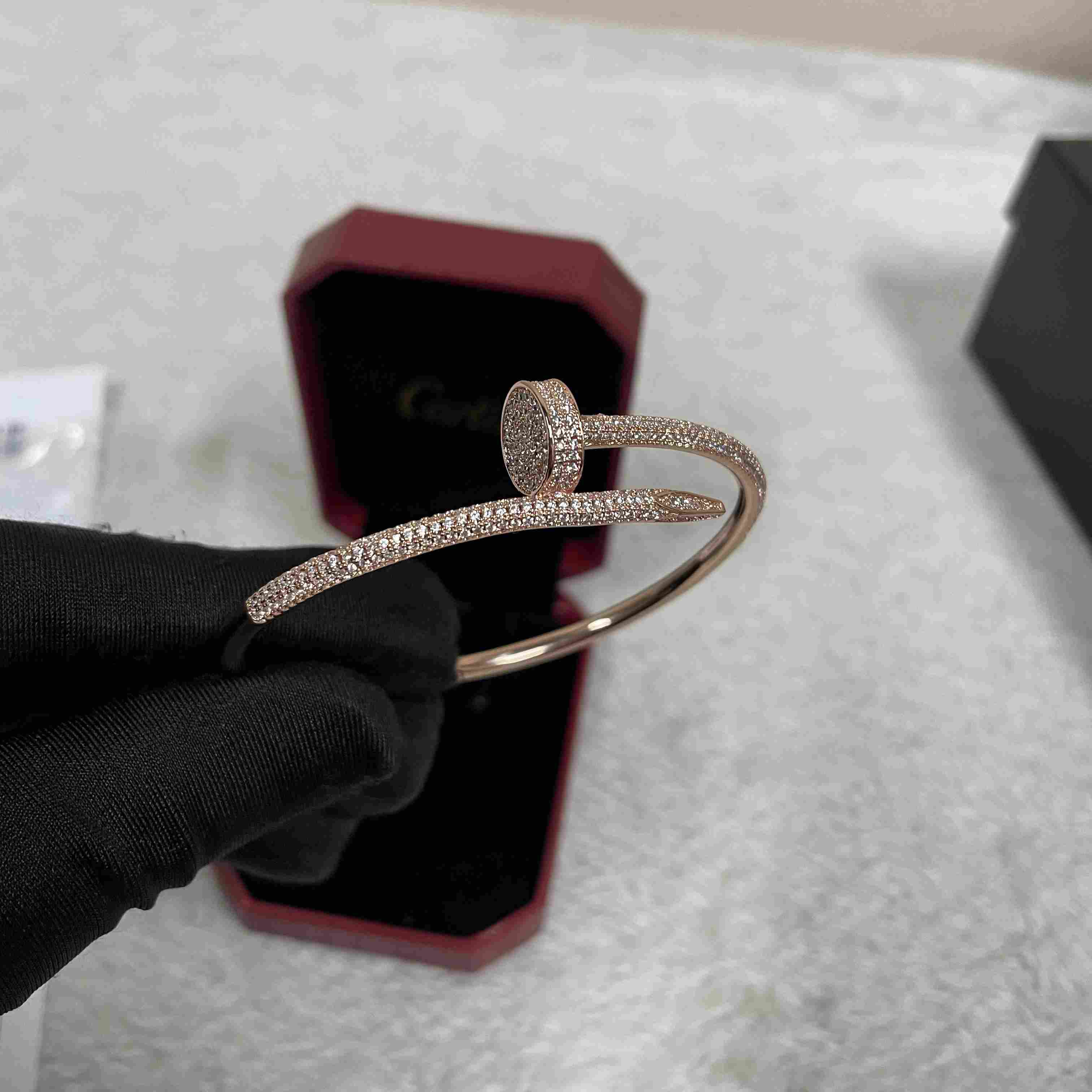 Cartier Juste un Clou Diamond Bracelets Rose Gold - DopestKickz