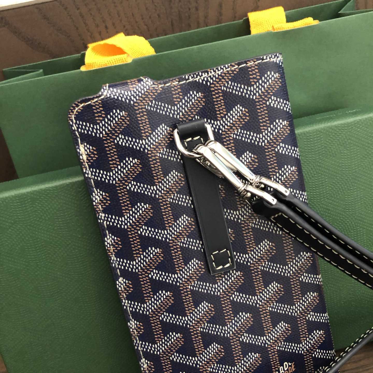 Goyard Montmartre GM Case - DopestKickz
