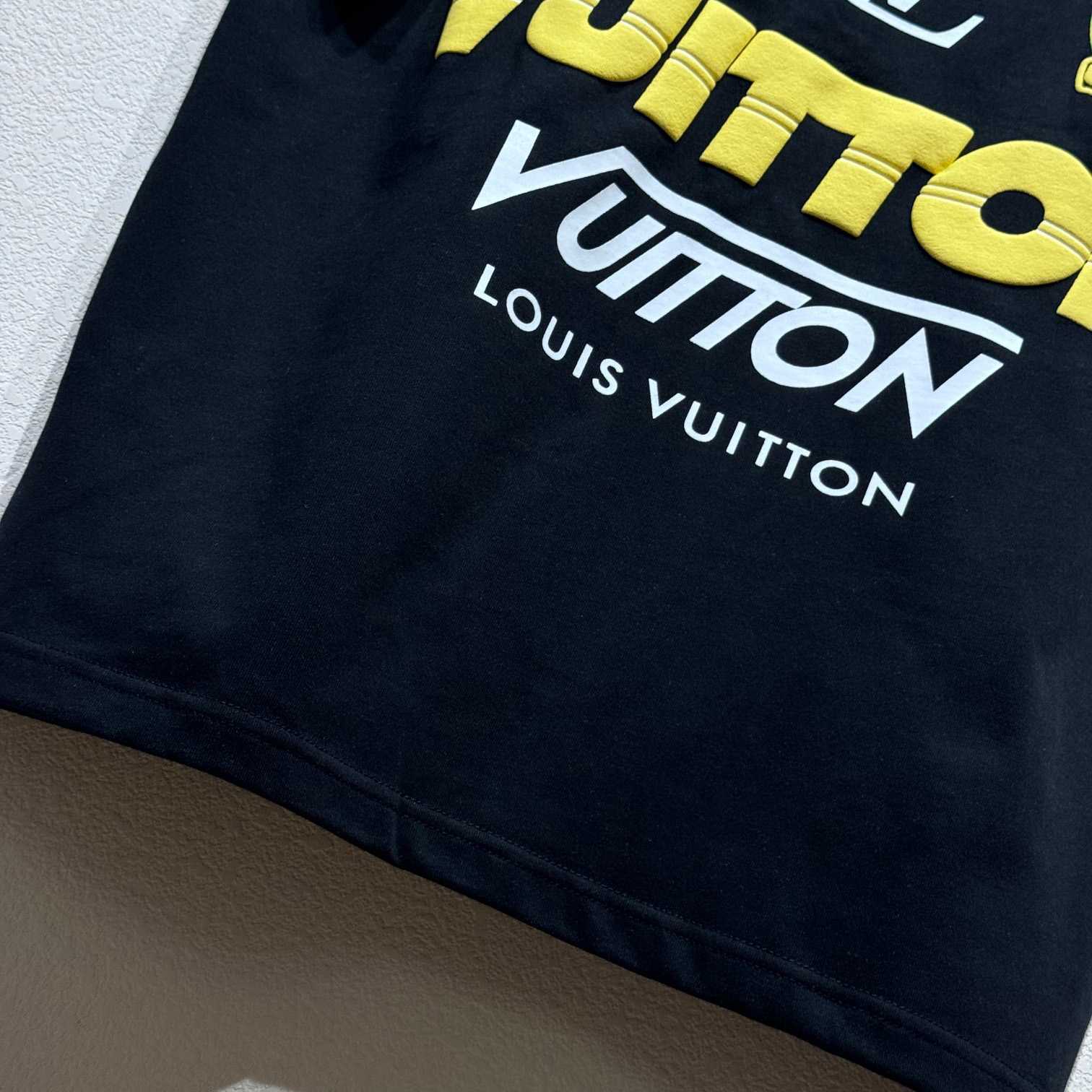 Louis Vuitton Short-Sleeved Cotton Crewneck    - DopestKickz
