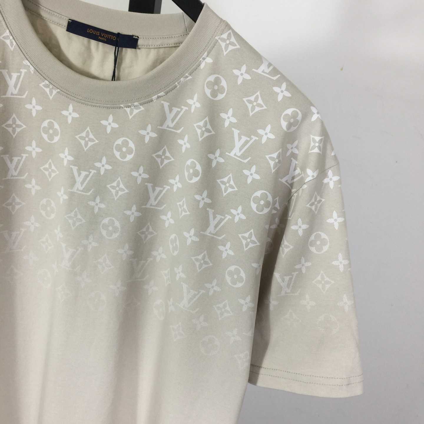 Louis Vuitton Monogram Gradient T-shirt - DopestKickz