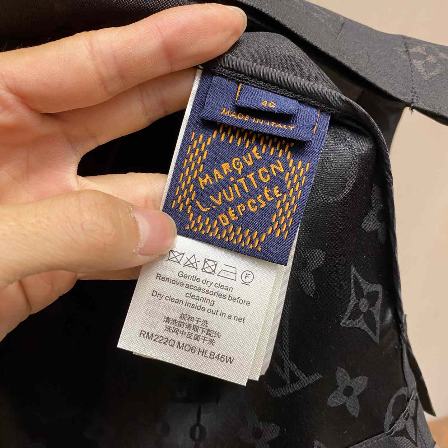 Louis Vuitton Monogram Moire Jacquard Short-Sleeved Silk Shirt   1AGTP7 - DopestKickz