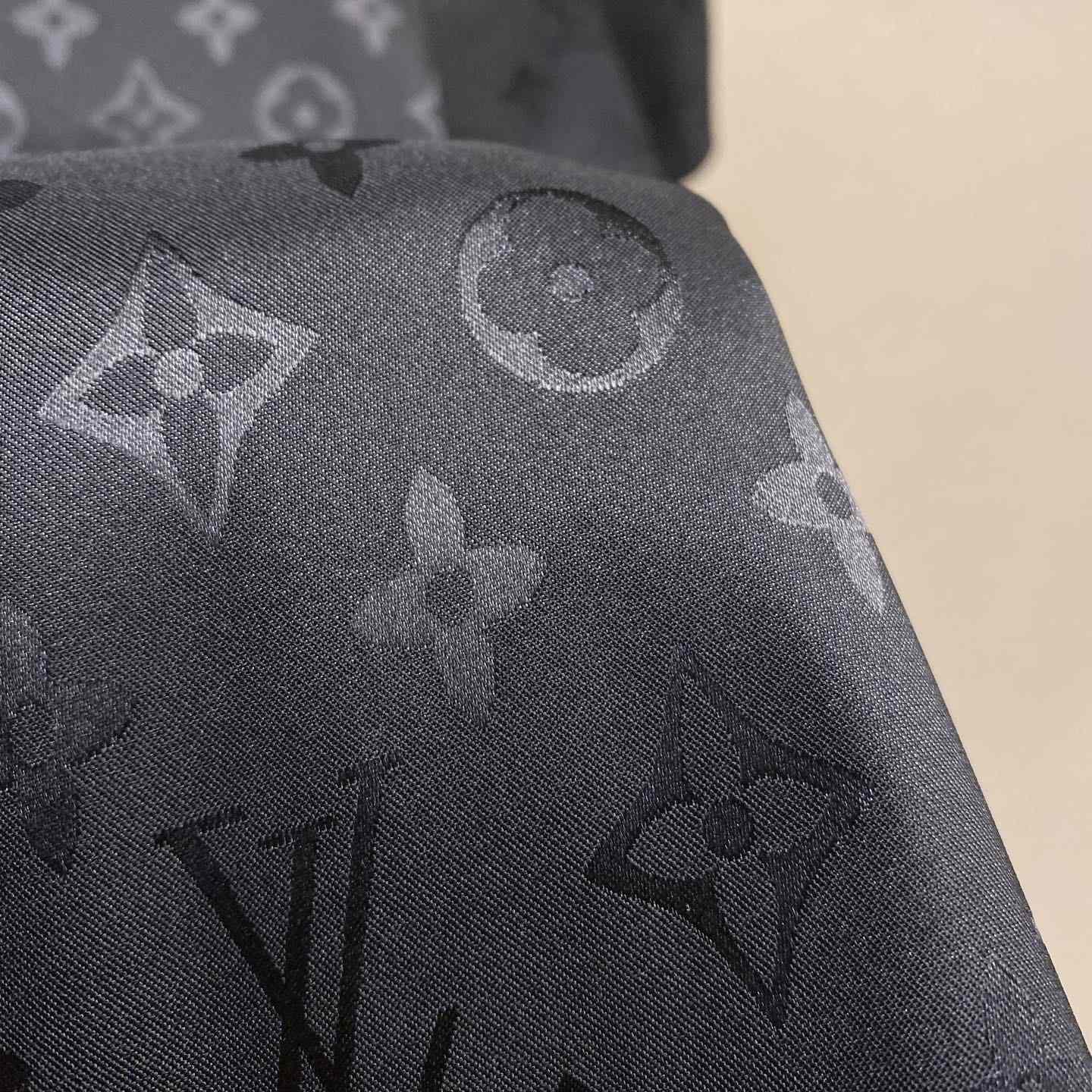 Louis Vuitton Monogram Moire Jacquard Short-Sleeved Silk Shirt   1AGTP7 - DopestKickz