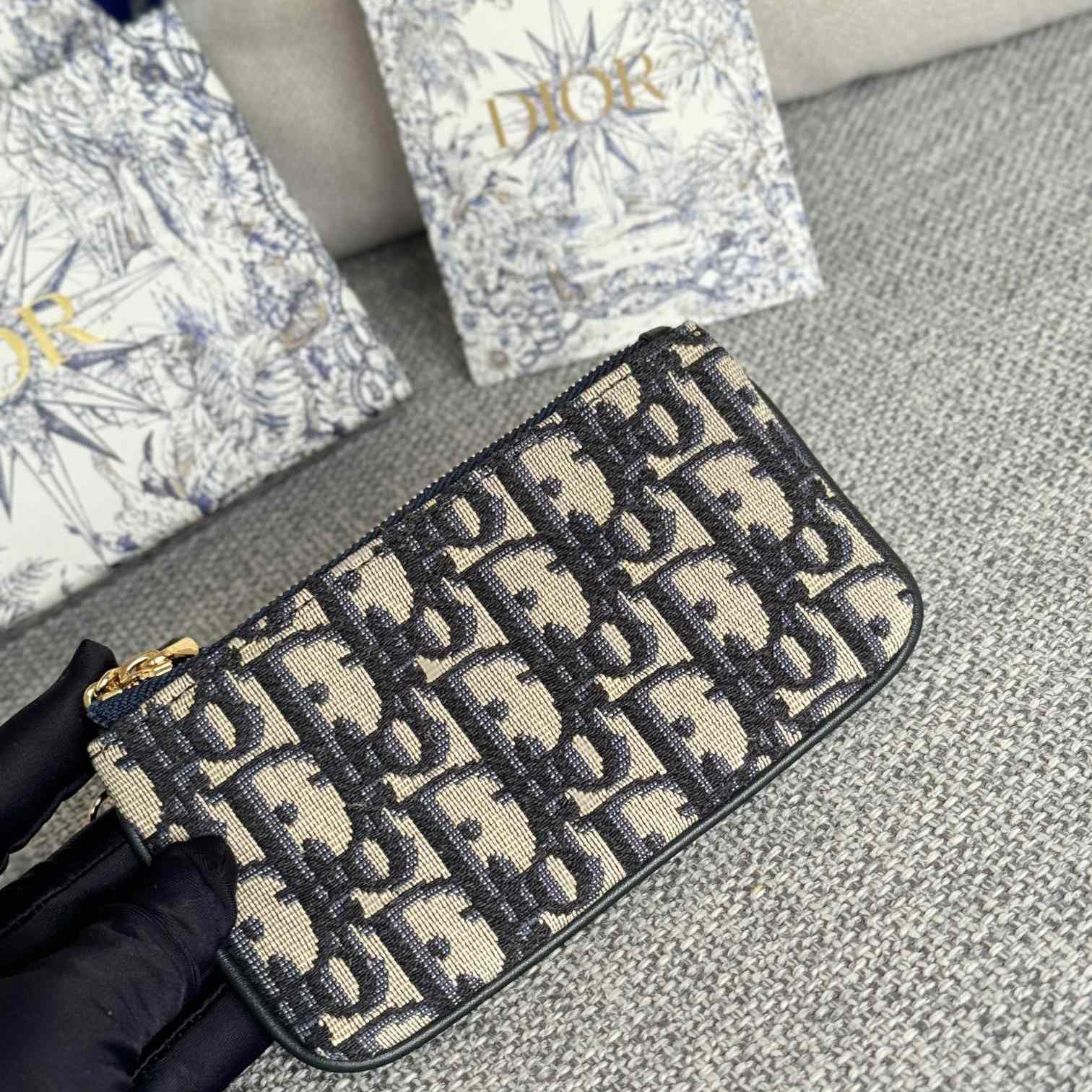 Dior 30 Montaigne Glycine Zipped Key Case (14.5*7.6cm) - DopestKickz
