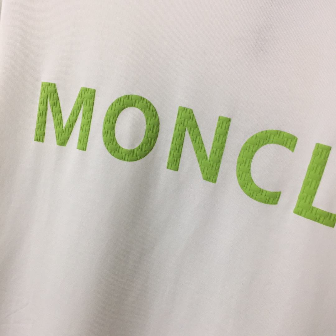 Moncler Logo T-Shirt - DopestKickz