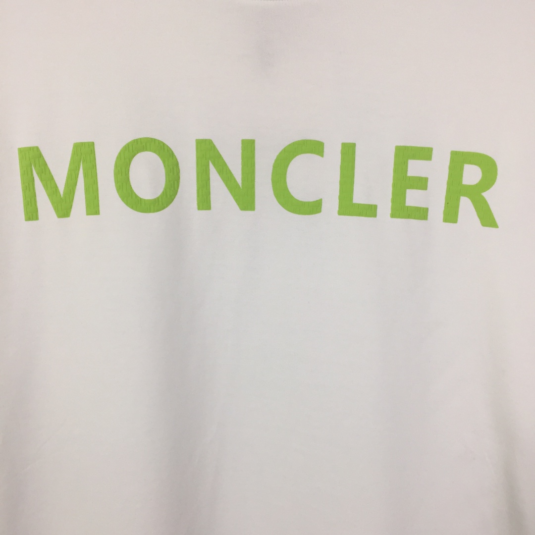 Moncler Logo T-Shirt - DopestKickz