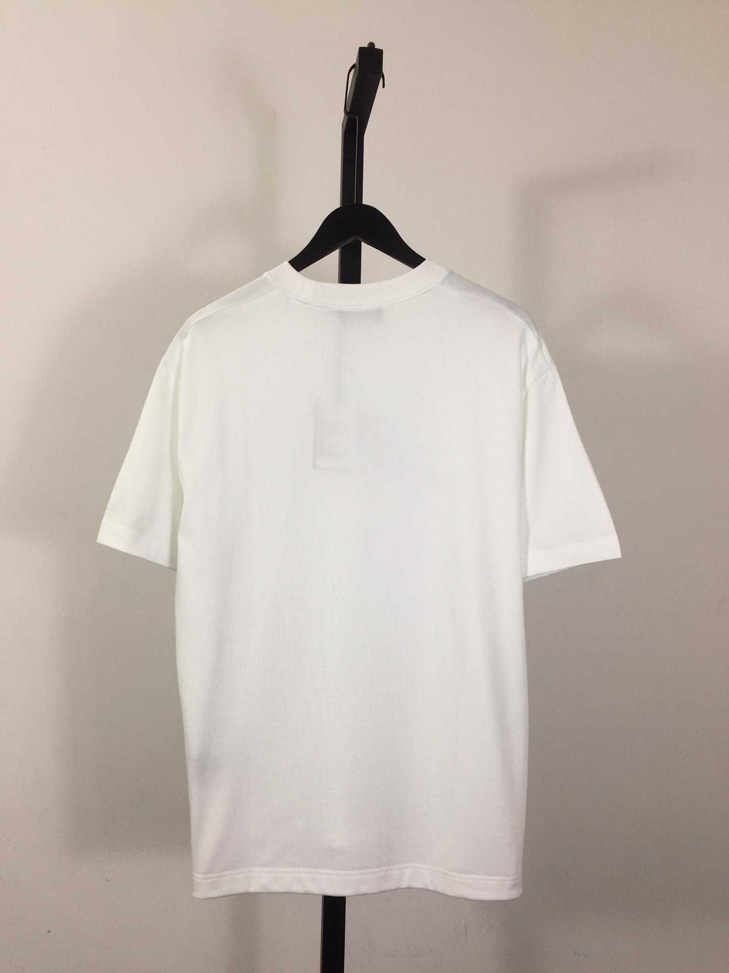 Balenciaga Activewear T-shirt Medium Fit  - DopestKickz