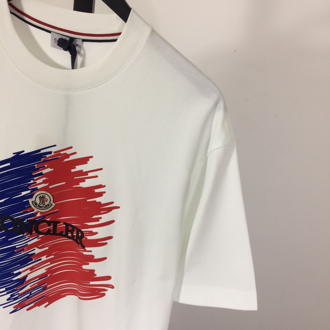 Moncler Logo T-Shirt - DopestKickz