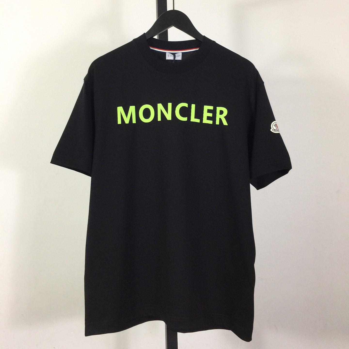Moncler Logo T-Shirt - DopestKickz