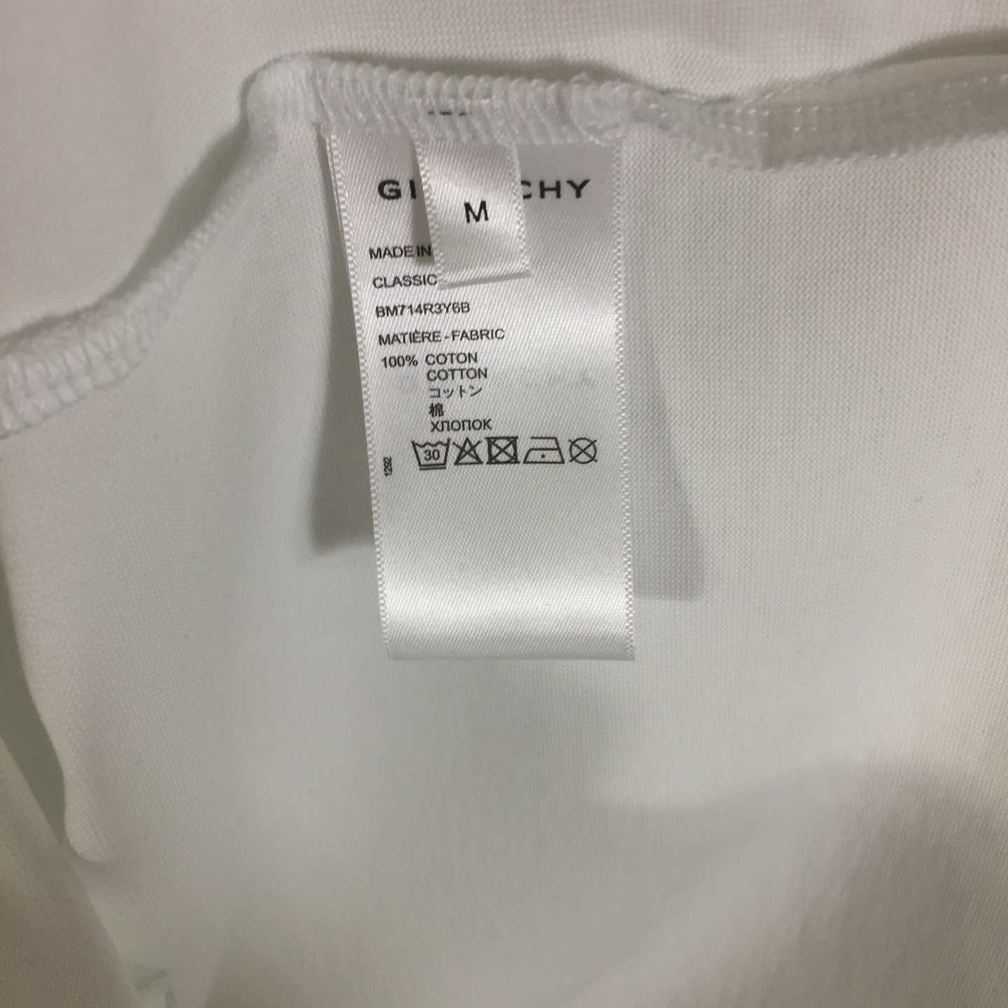 Givenchy Logo Top - DopestKickz