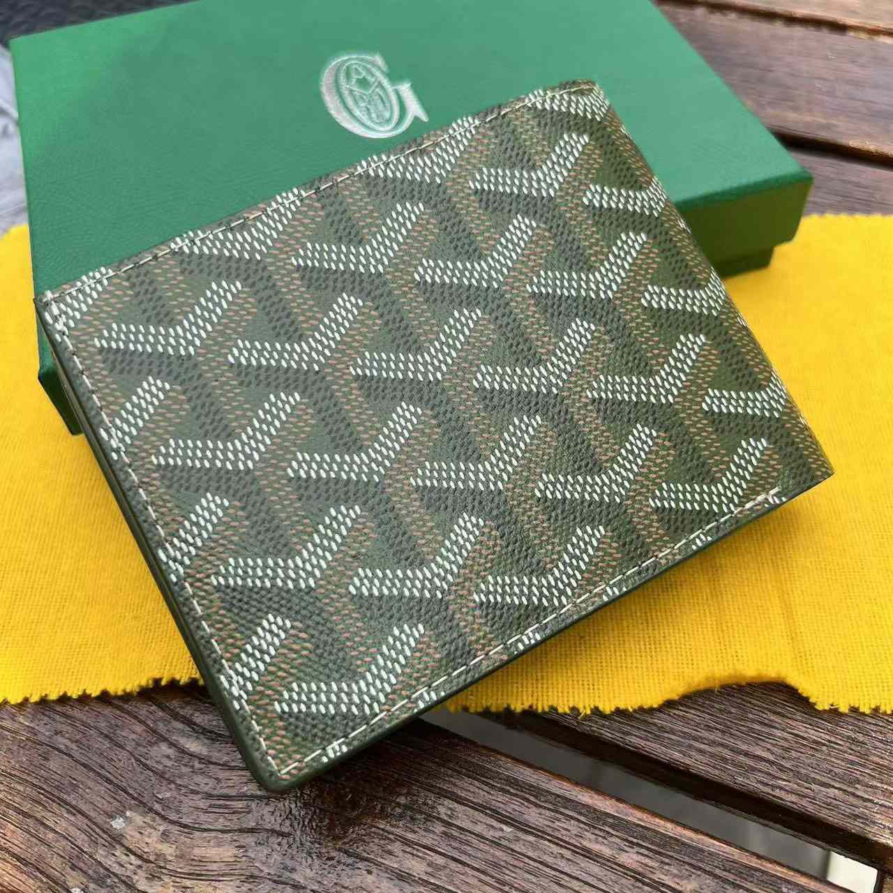 Goyard Victoire Wallet - DopestKickz