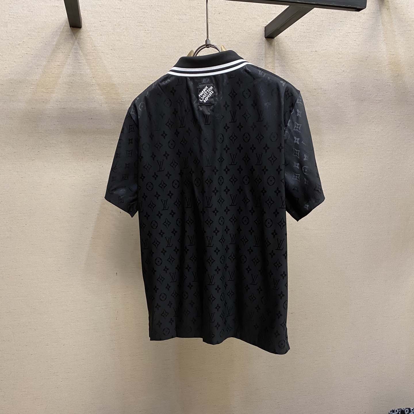 Louis Vuitton Monogram Moire Jacquard Short-Sleeved Silk Shirt   1AGTP1 - DopestKickz
