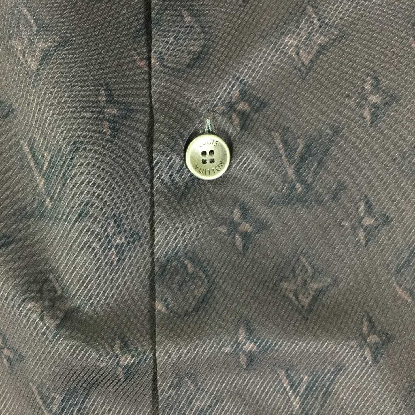 Louis Vuitton Printed Monogram Silk Shorts   1AHCD3 - DopestKickz