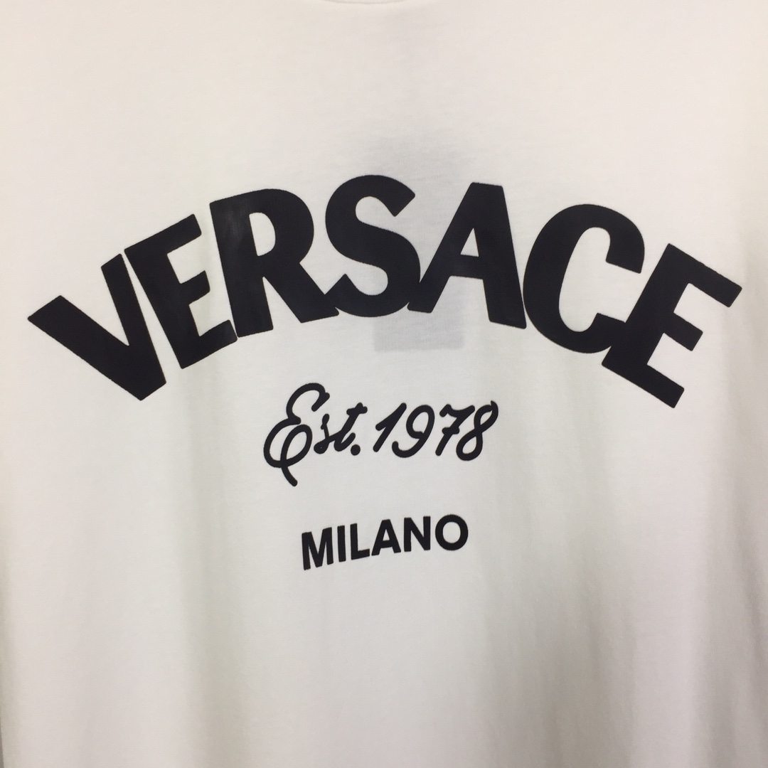 Versace Cotton T-shirt  - DopestKickz