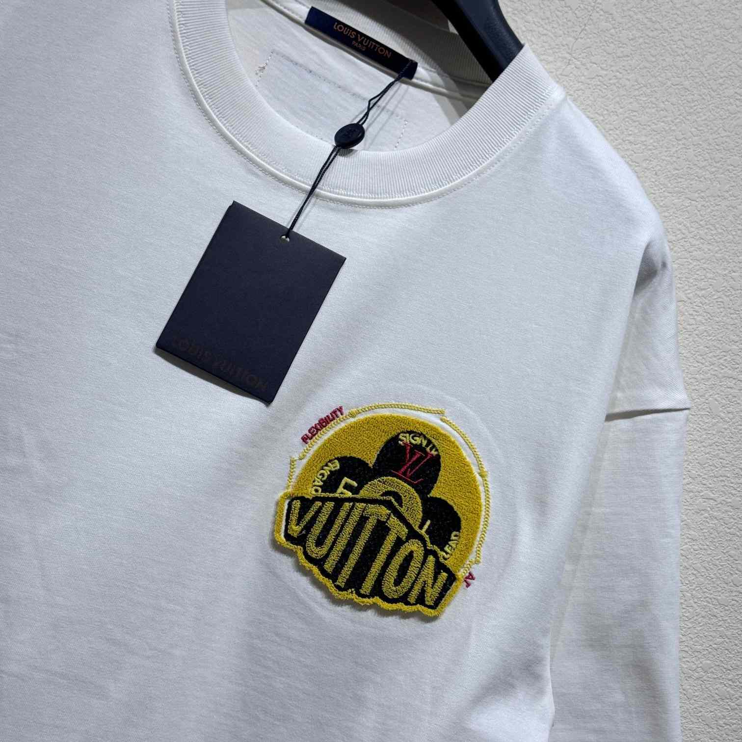 Louis Vuitton Short-Sleeved Cotton Crewneck    - DopestKickz