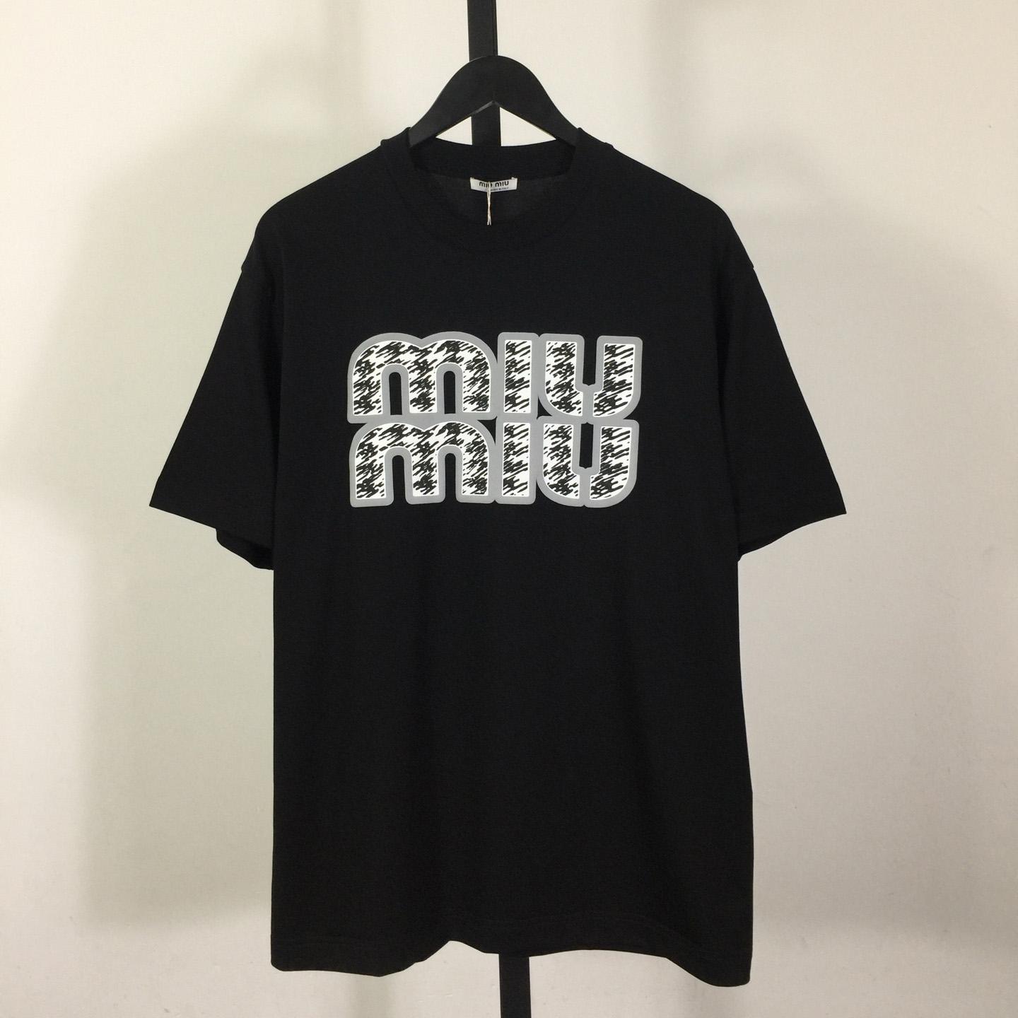 Miu Miu Logo T-shirt - DopestKickz