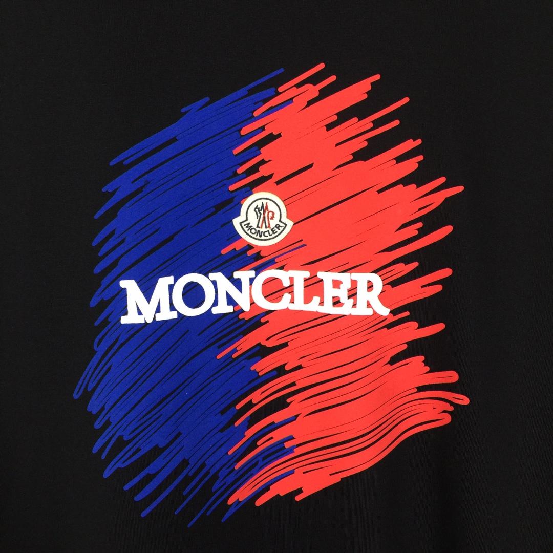 Moncler Logo T-Shirt - DopestKickz