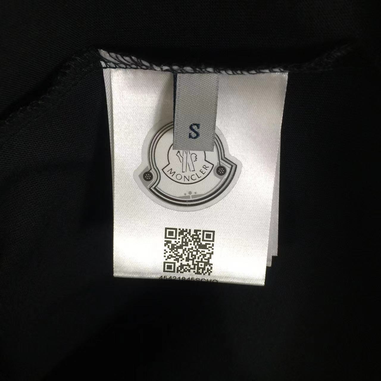 Moncler Logo Cotton T-shirt - DopestKickz
