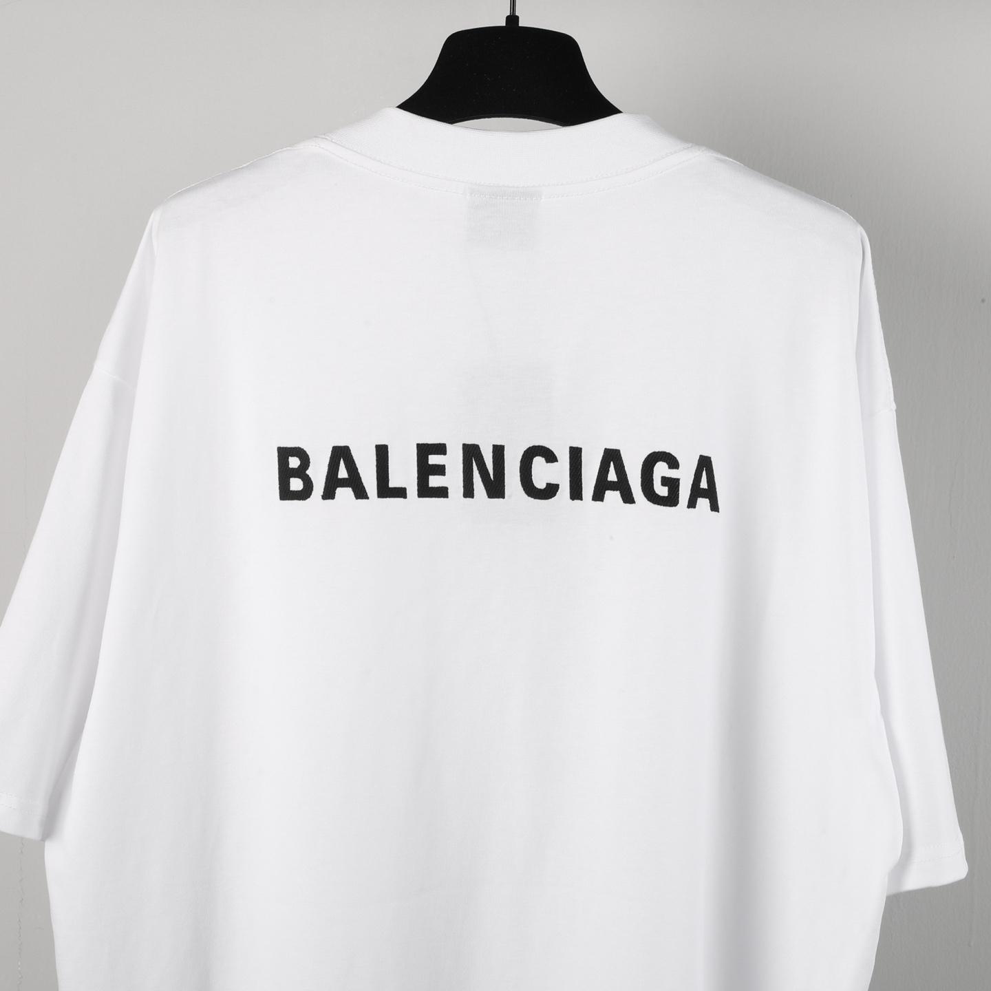 Balenciaga Logo-embroidered T-shirt - DopestKickz