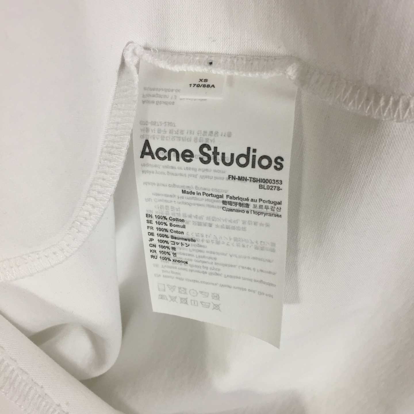 Acne Studios  T-shirt logo - Relaxed unisex fit - White - DopestKickz