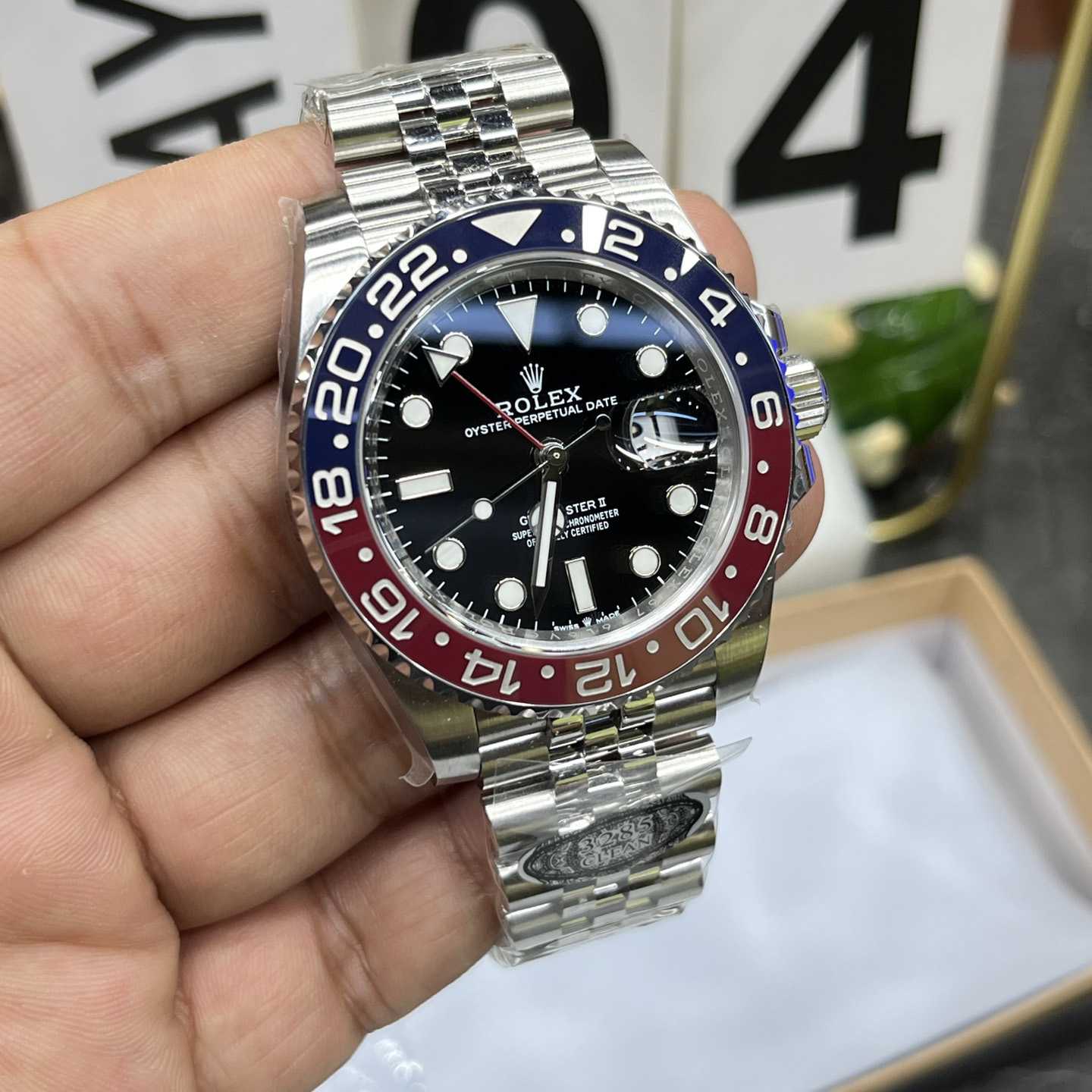 Rolex Oyster Perpetual Watch      40mm - DopestKickz