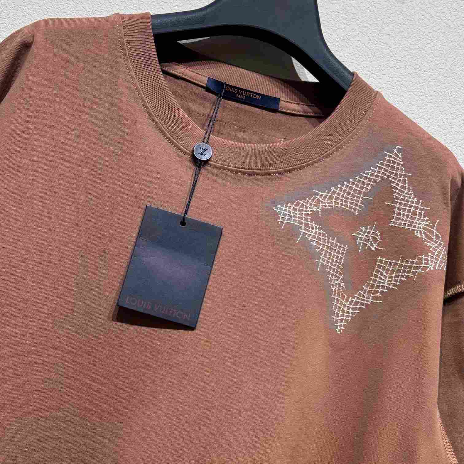 Louis Vuitton Short-Sleeved Cotton Crewneck    - DopestKickz