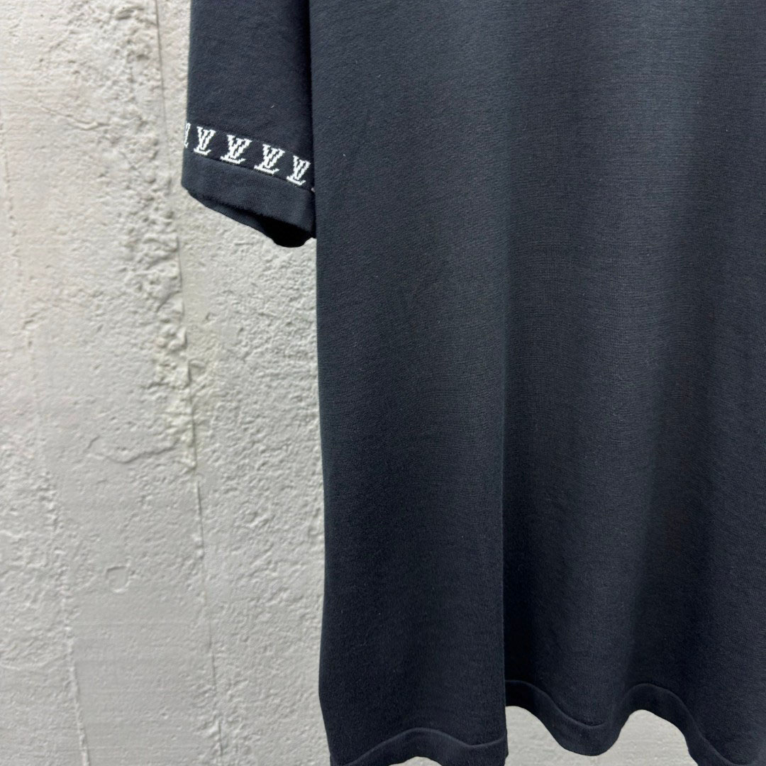 Louis Vuitton Short-Sleeved Cotton Crewneck  1AGKMG - DopestKickz