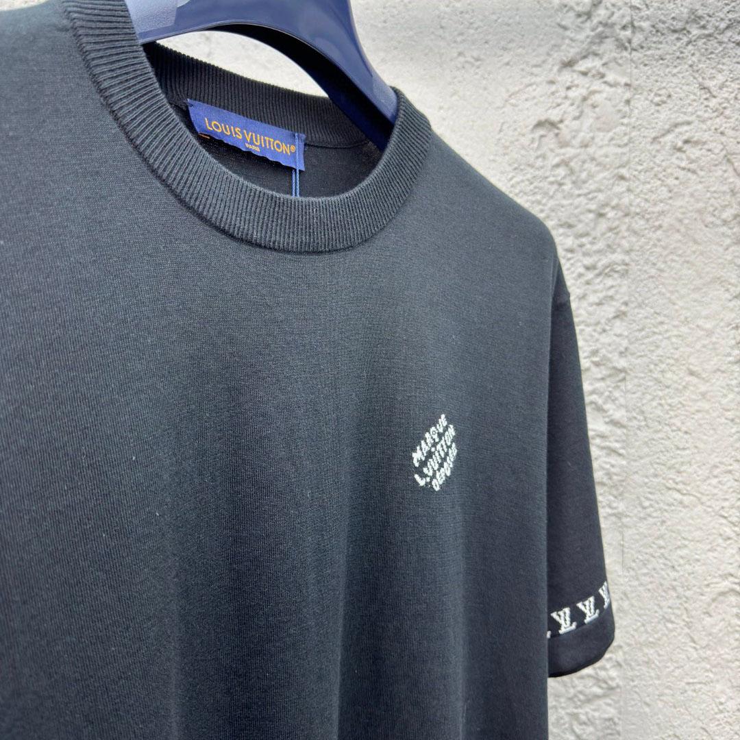 Louis Vuitton Short-Sleeved Cotton Crewneck  1AGKMG - DopestKickz
