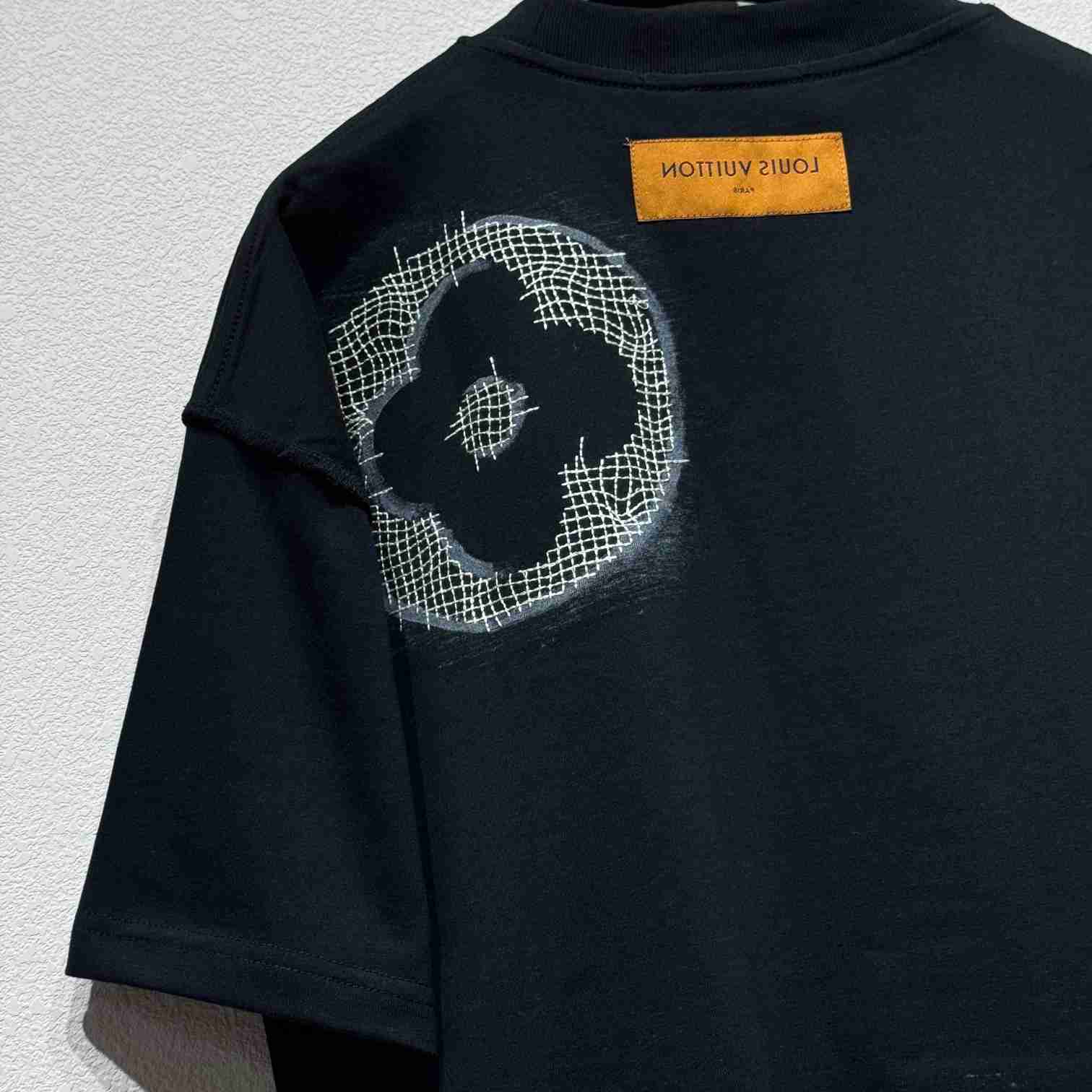 Louis Vuitton Short-Sleeved Cotton Crewneck    - DopestKickz