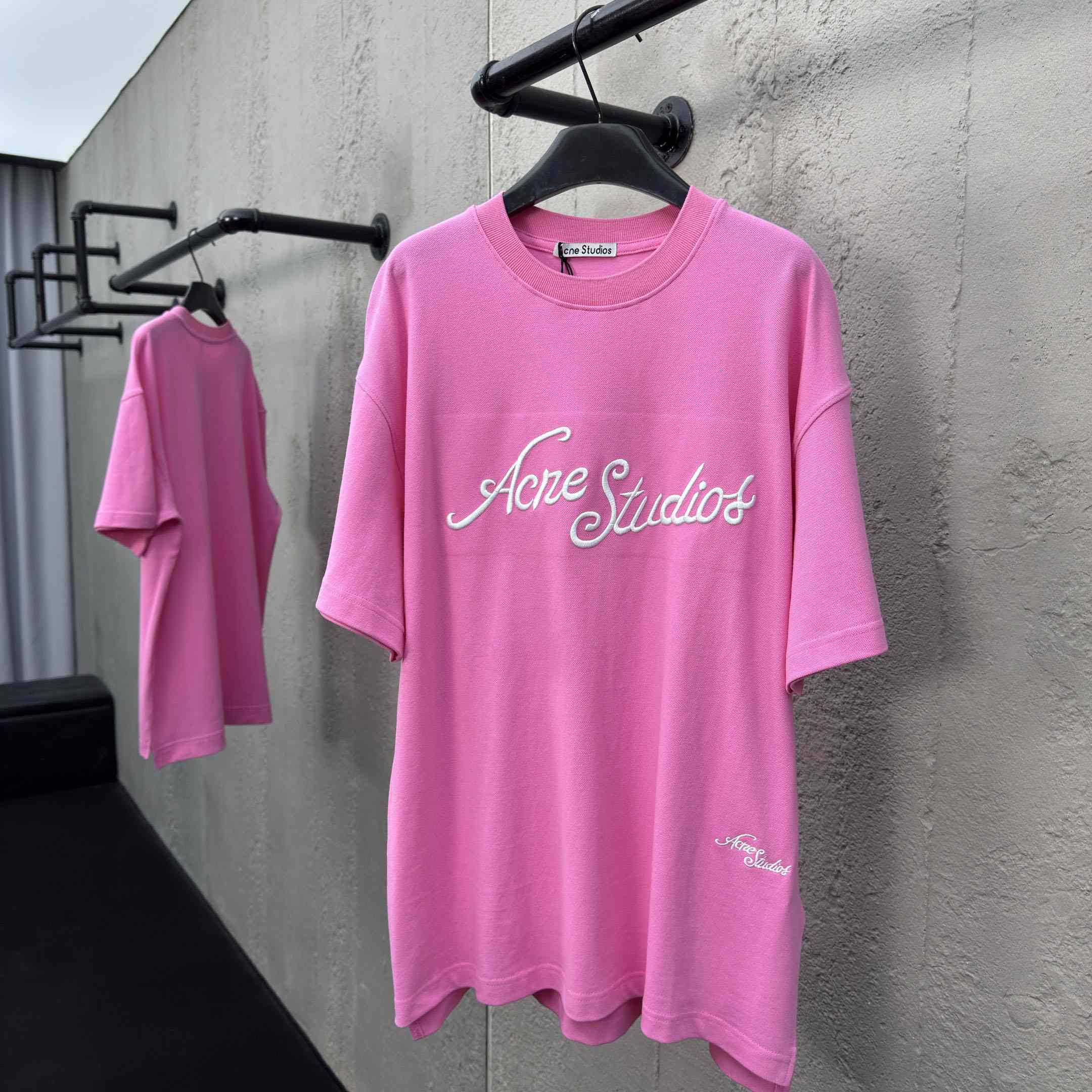 Acne Studios Logo T-shirt - Relaxed Fit - DopestKickz