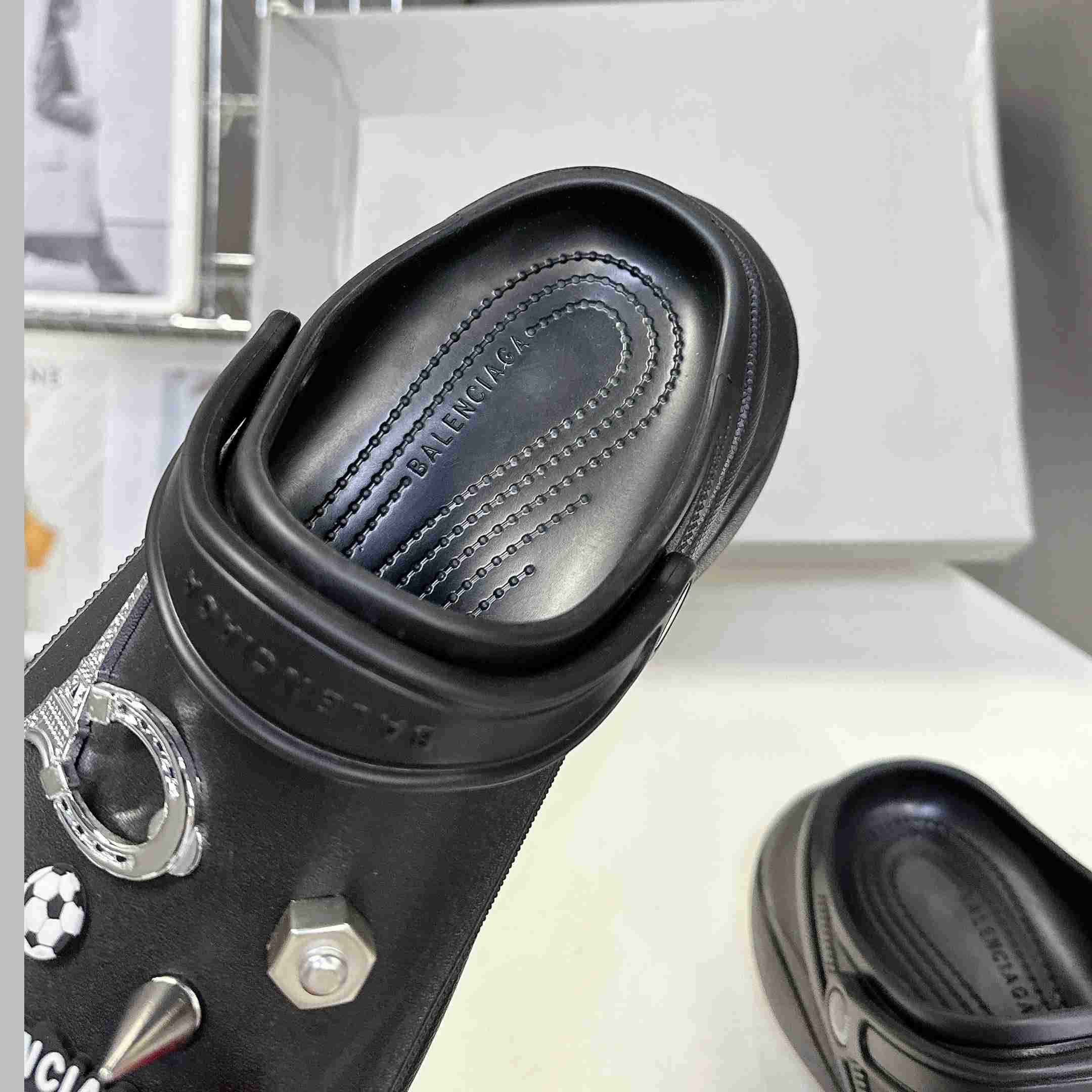 Balenciaga Crocs™ Mule In Black - DopestKickz