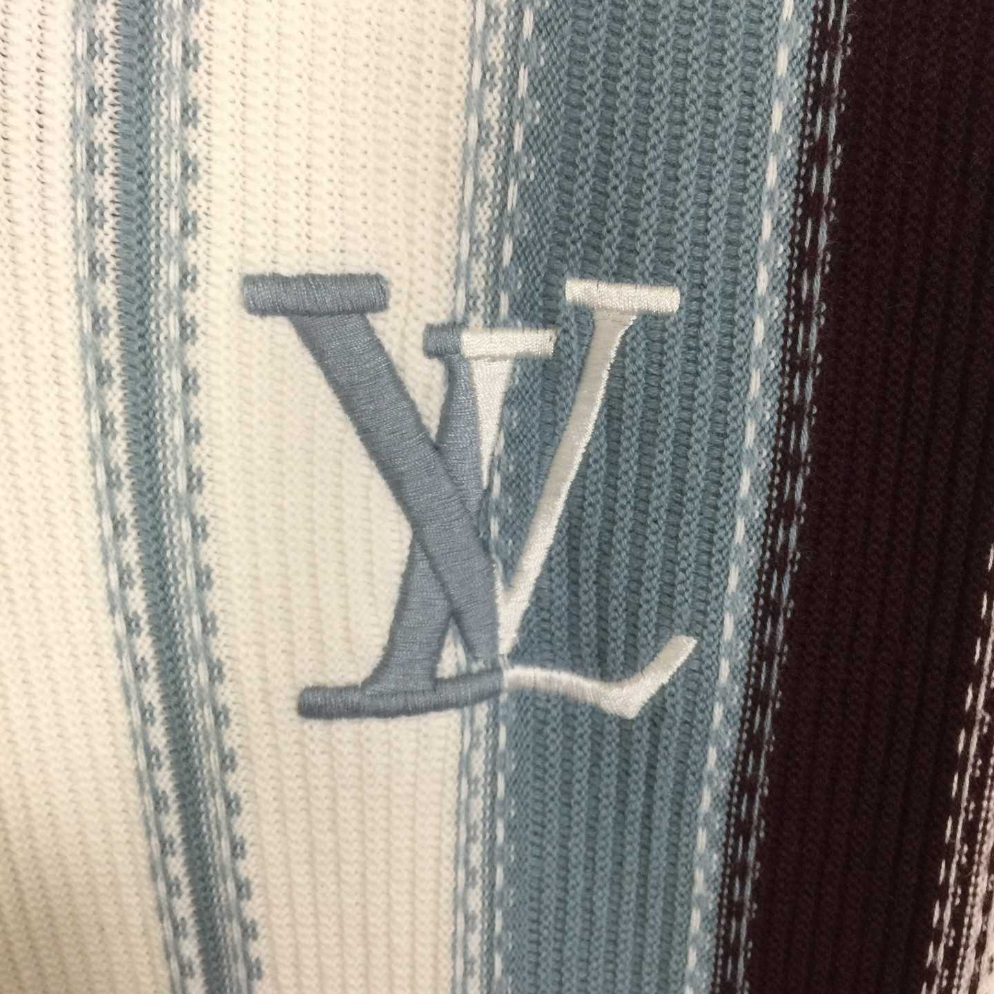 Louis Vuitton Striped Crochet Short-Sleeved Shirt   1AHVOO - DopestKickz