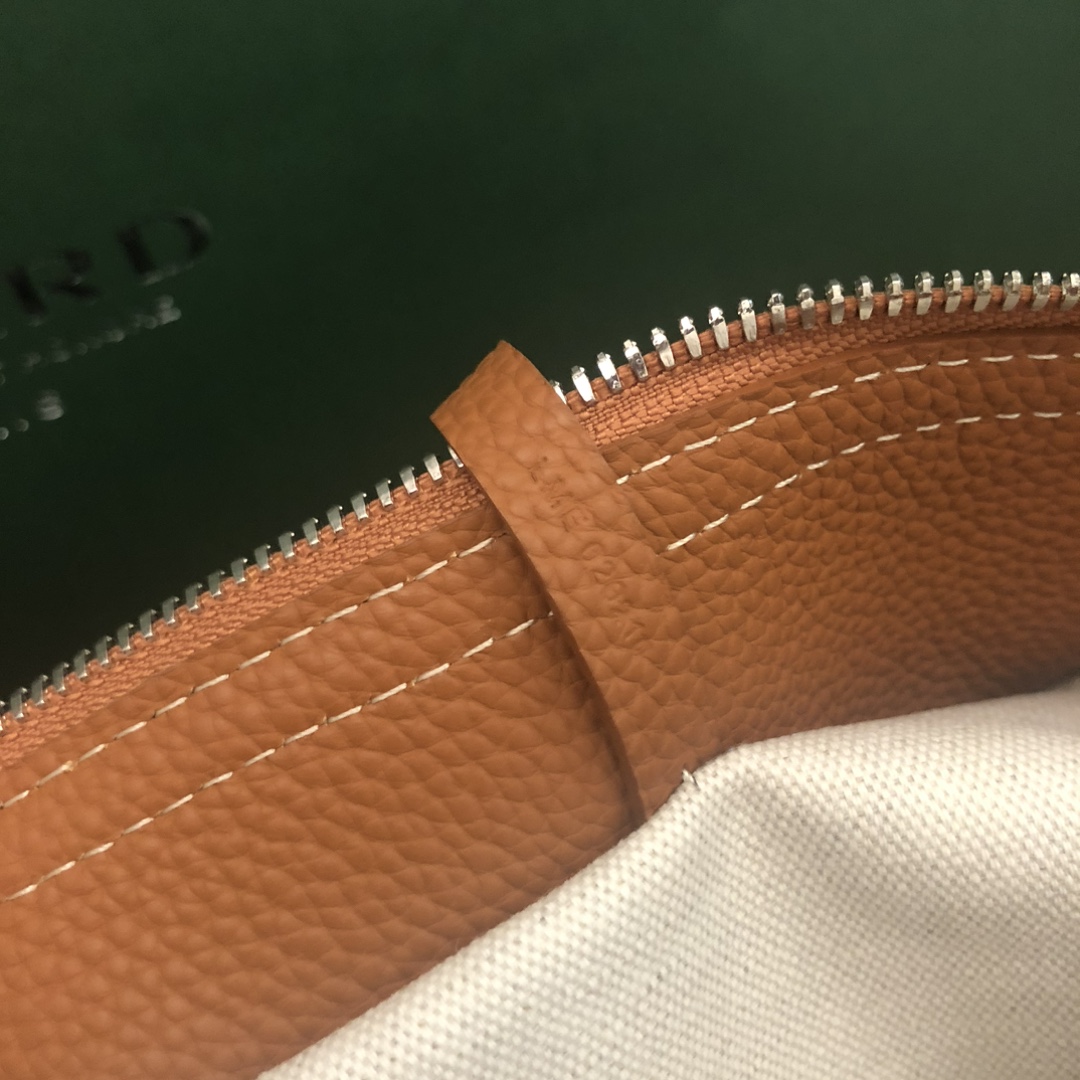 Goyard Hardy PM Bag  （Without a box） - DopestKickz