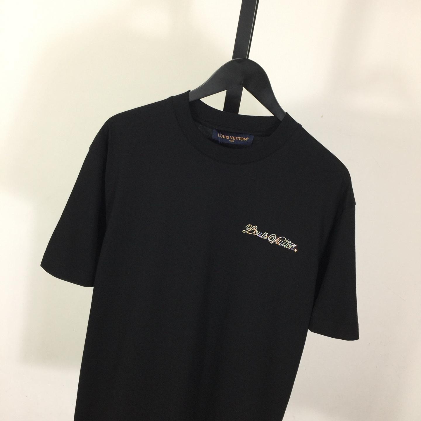 Louis Vuitton Cotton T-shirt - DopestKickz