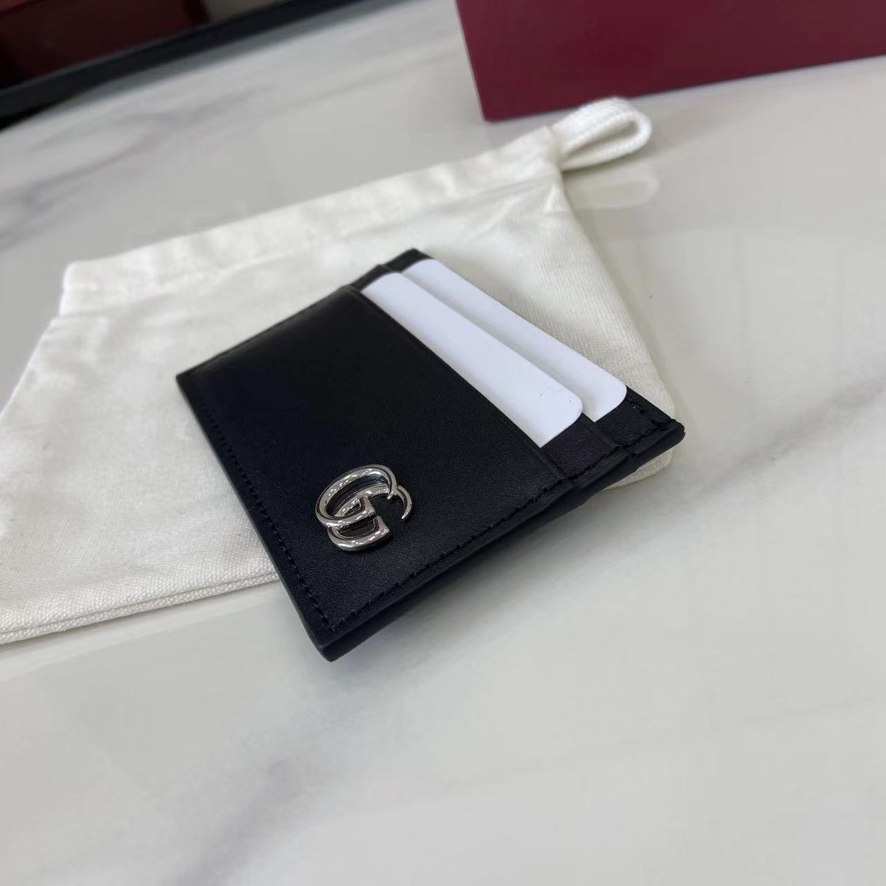 Gucci GG Marmont Card Case - DopestKickz