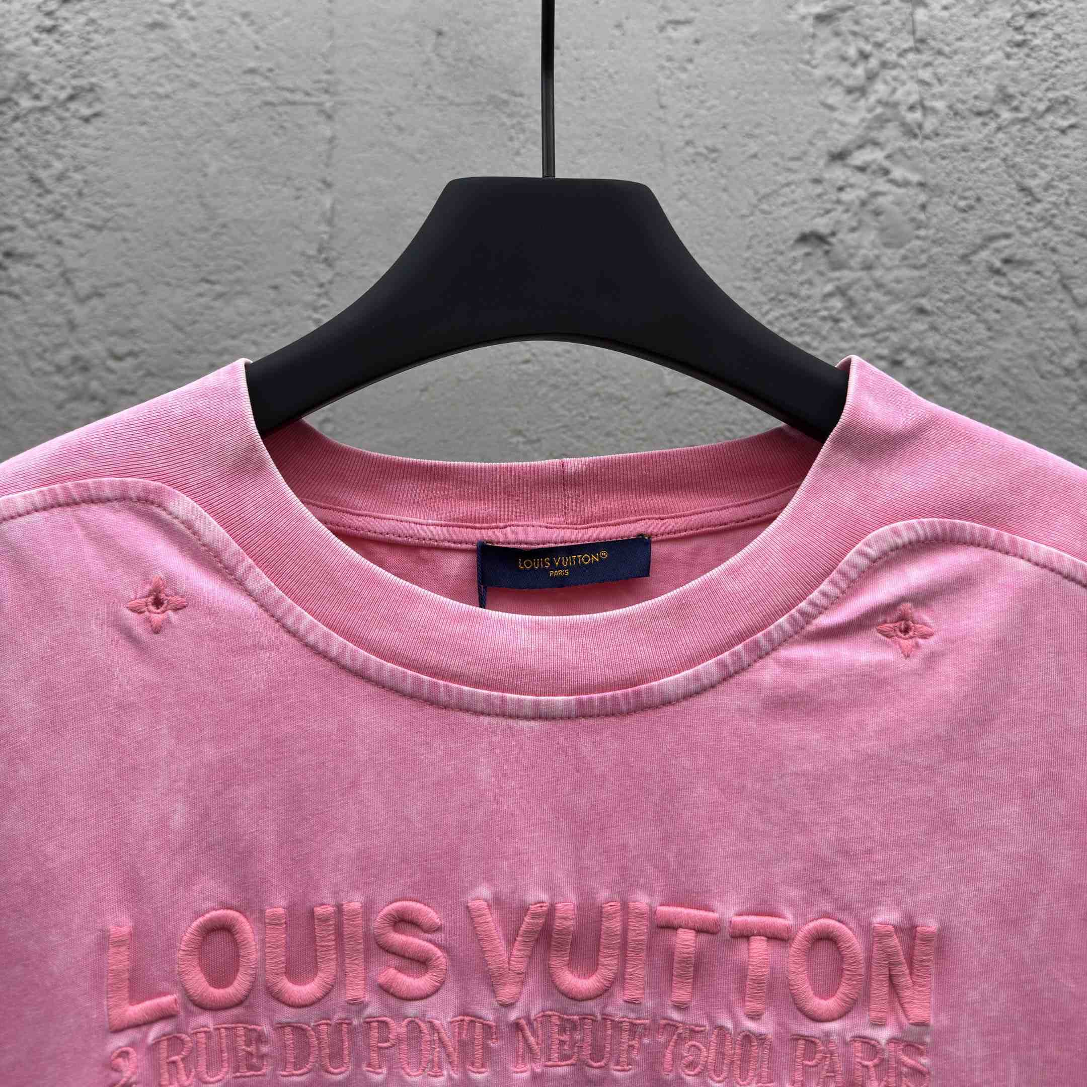 Louis Vuitton Washed Ribbed T-Shirt   1AHWA0 - DopestKickz