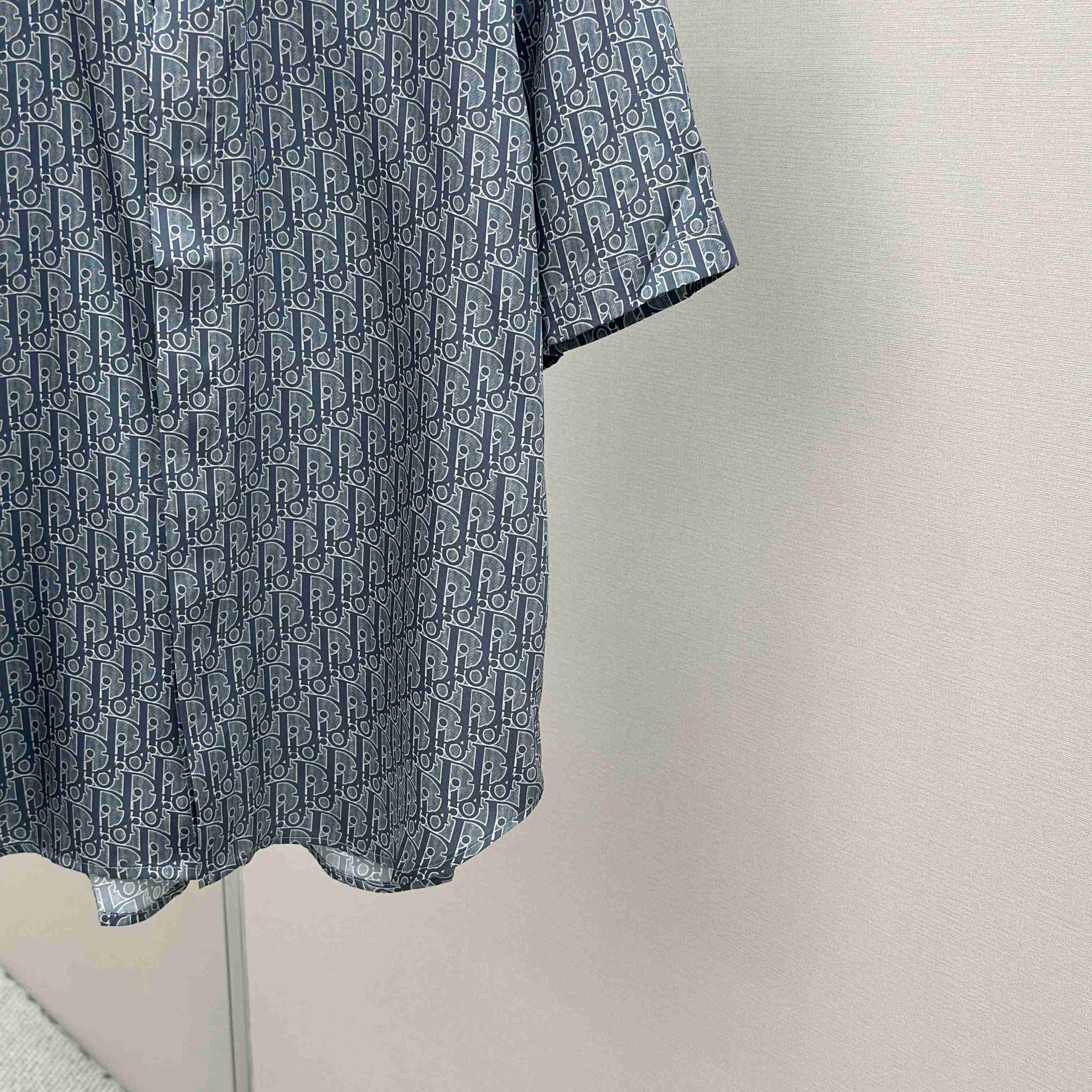 Dior Oblique Short-Sleeved Shirt - DopestKickz