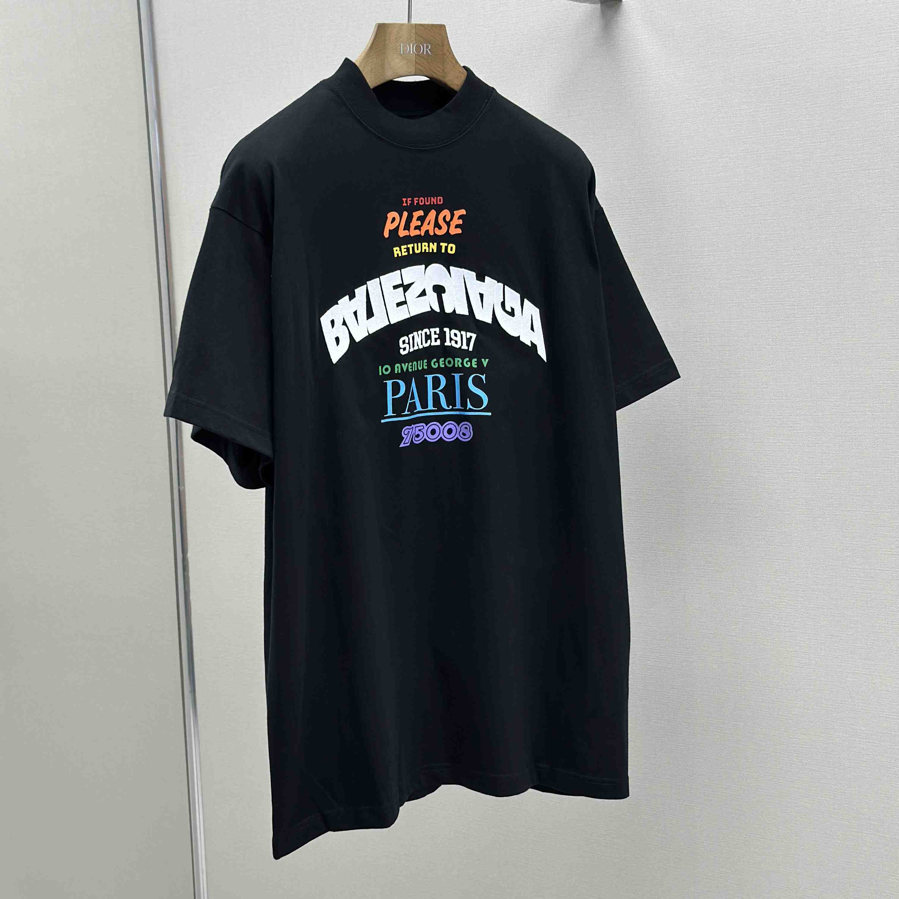 Balenciaga Oversized T-Shirt  - DopestKickz