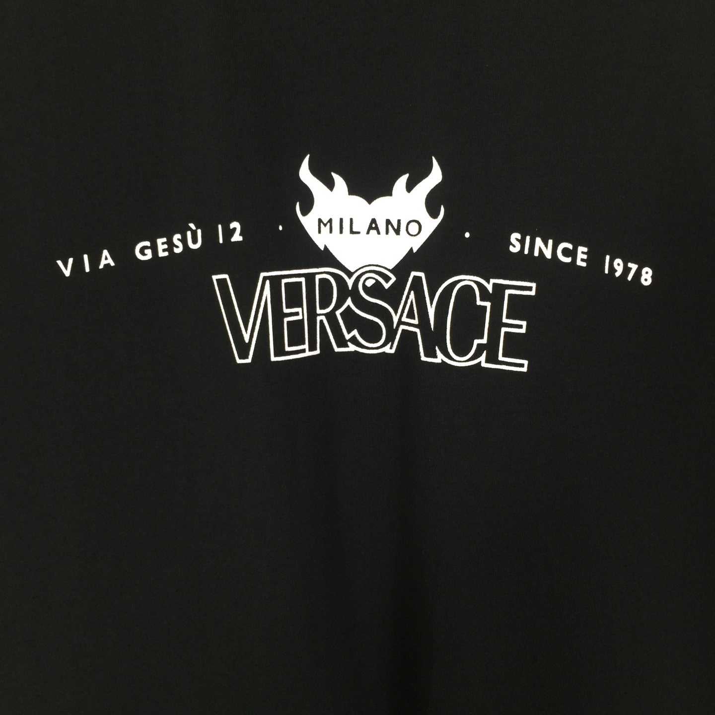 Versace Logo T-shirt - DopestKickz
