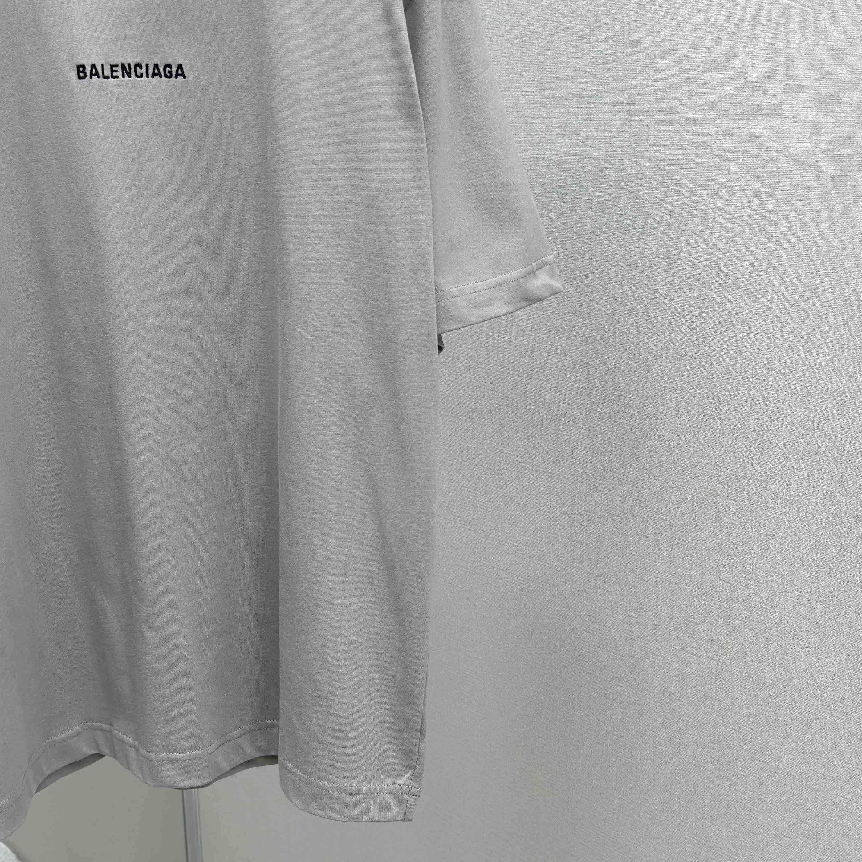 Balenciaga Unisex Medium-fit T-shirt In Vintage-jersey - DopestKickz