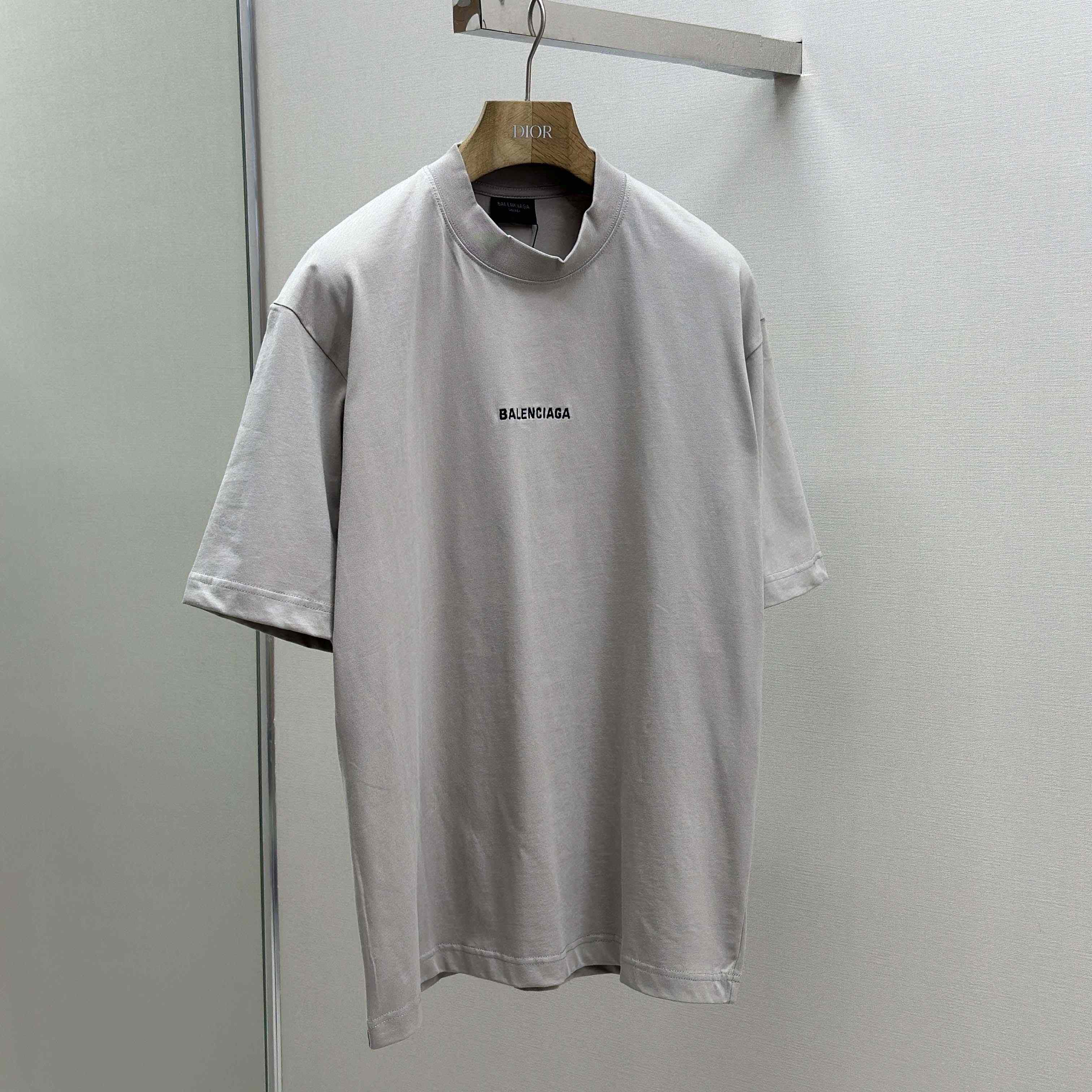 Balenciaga Unisex Medium-fit T-shirt In Vintage-jersey - DopestKickz