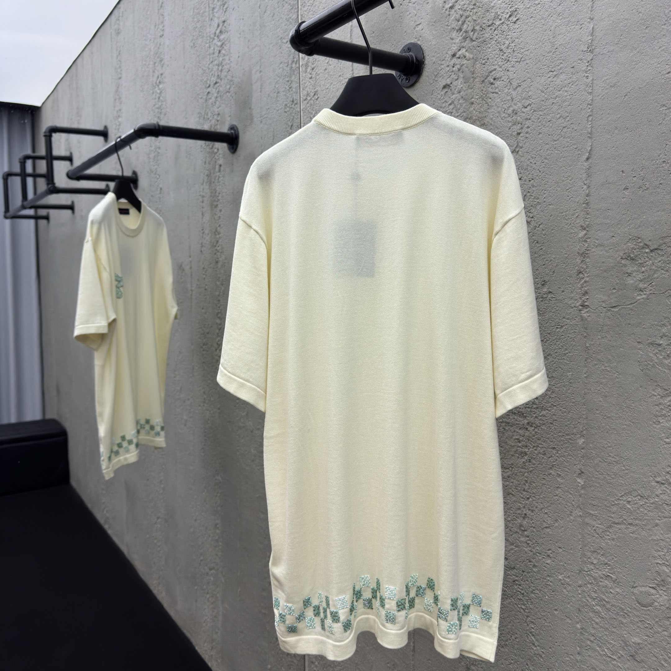 Louis Vuitton Embellished Short-Sleeved Crewneck   1AHVOA - DopestKickz