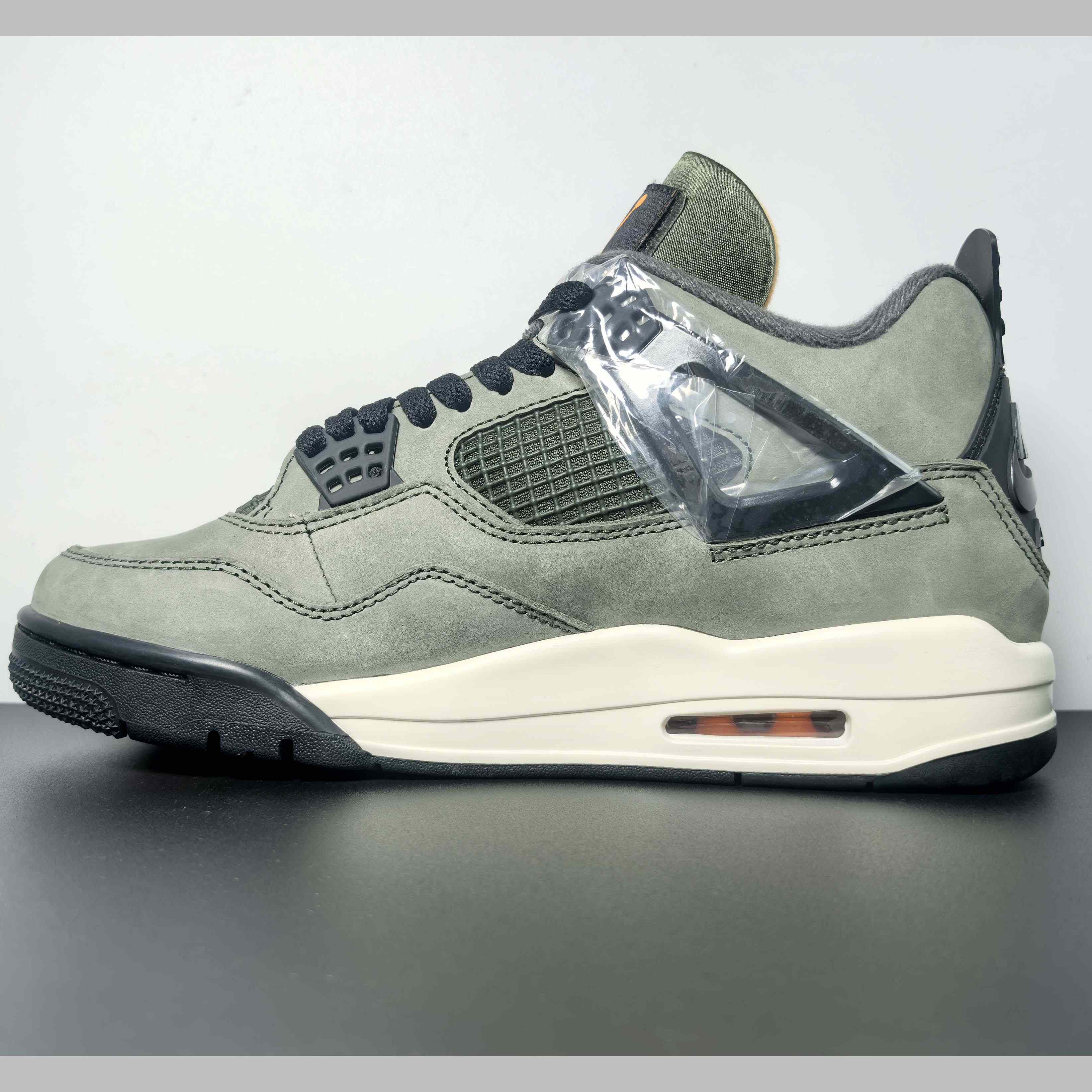 UNDEFEATED x Air Jordan 4 OG   IB1519-200 - DopestKickz