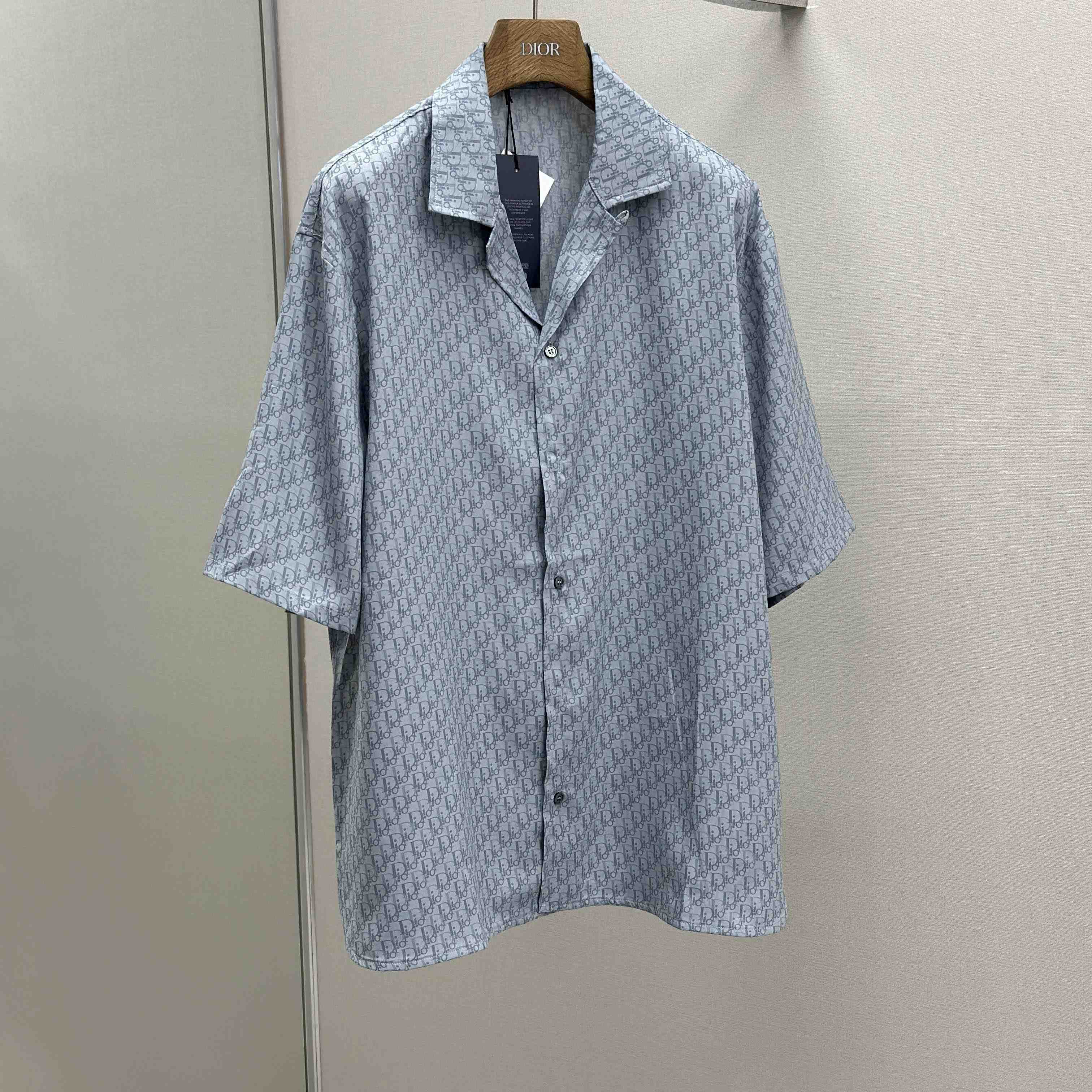 Dior Oblique Short-Sleeved Shirt - DopestKickz