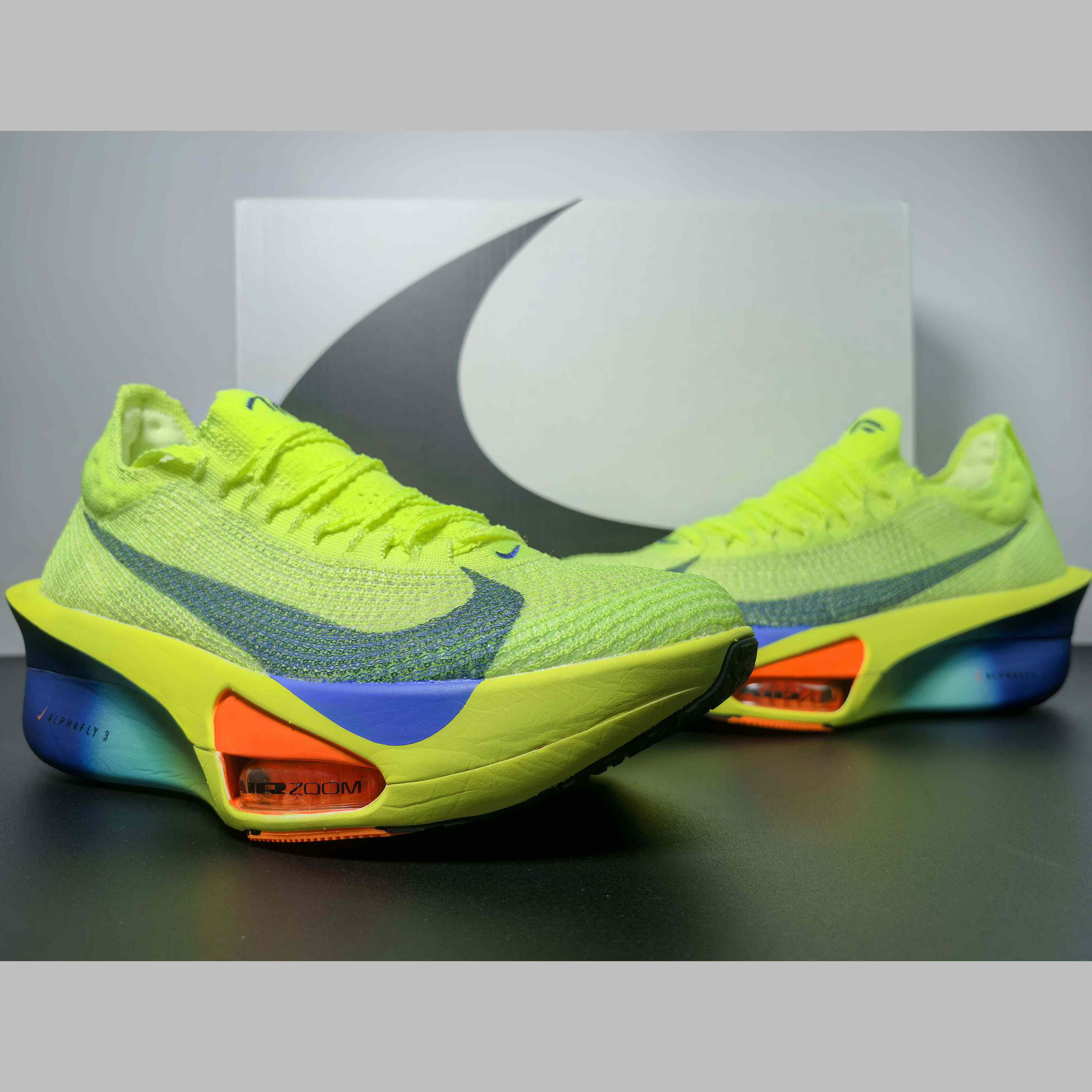 NK Air Zoom Alphafly NEXT% 3   8311-700 - DopestKickz