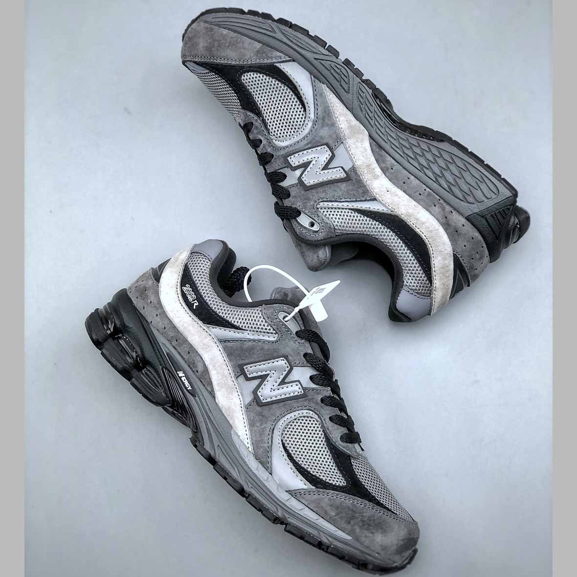 New Balance 2002R 'Castlerock Shadow Black'   M2002RCL  - DopestKickz