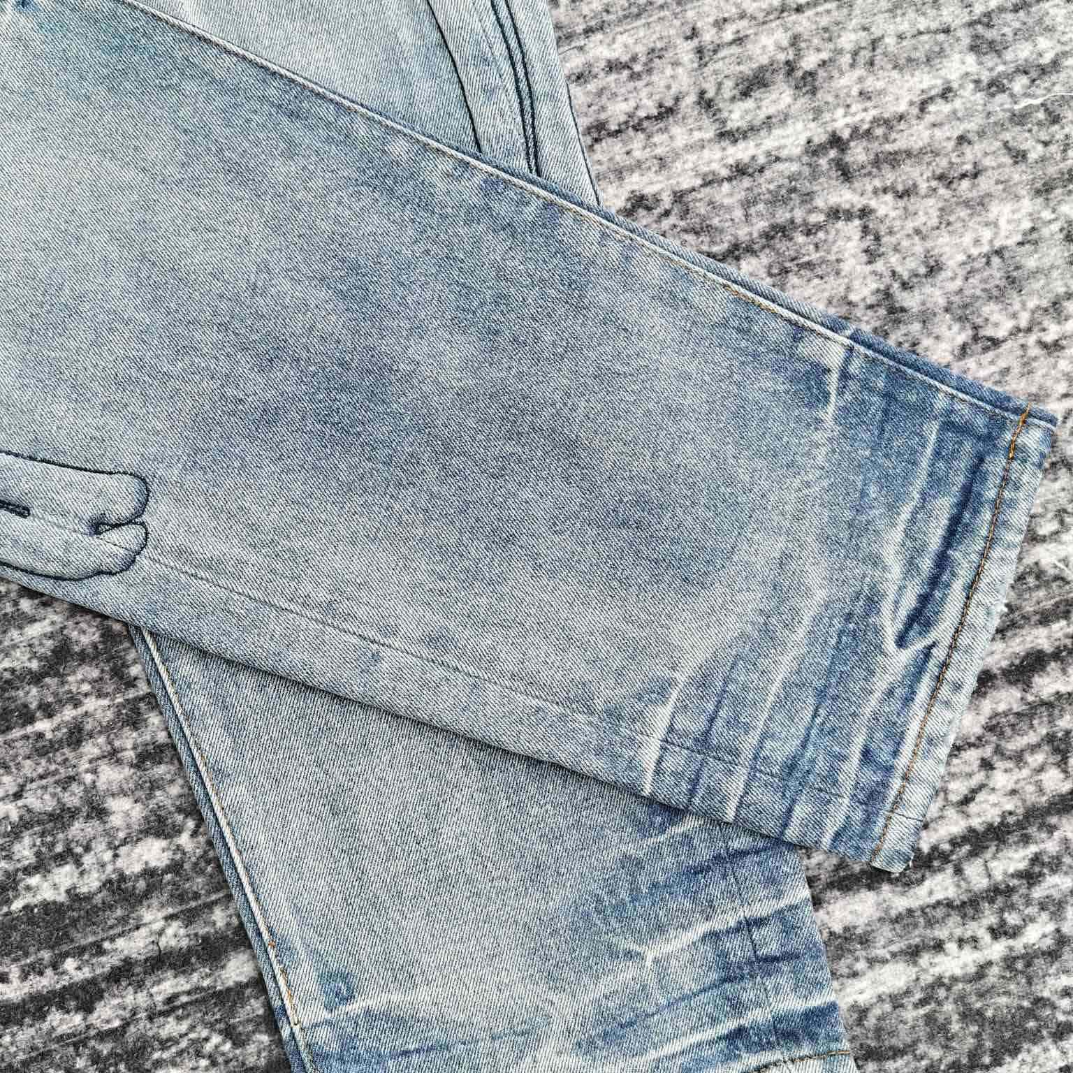 Amiri Jeans    712 - DopestKickz