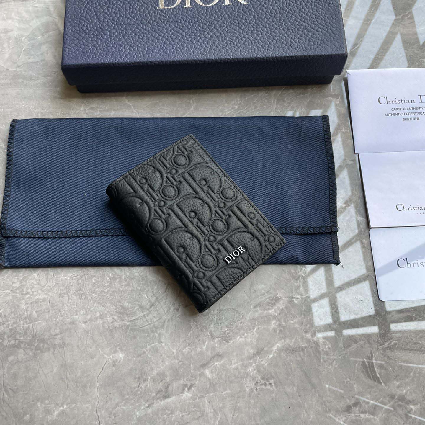 Dior Vertical Bifold Card Holder  - DopestKickz