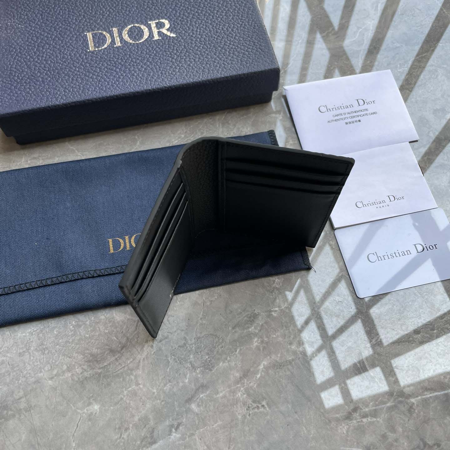 Dior Vertical Bifold Card Holder  - DopestKickz