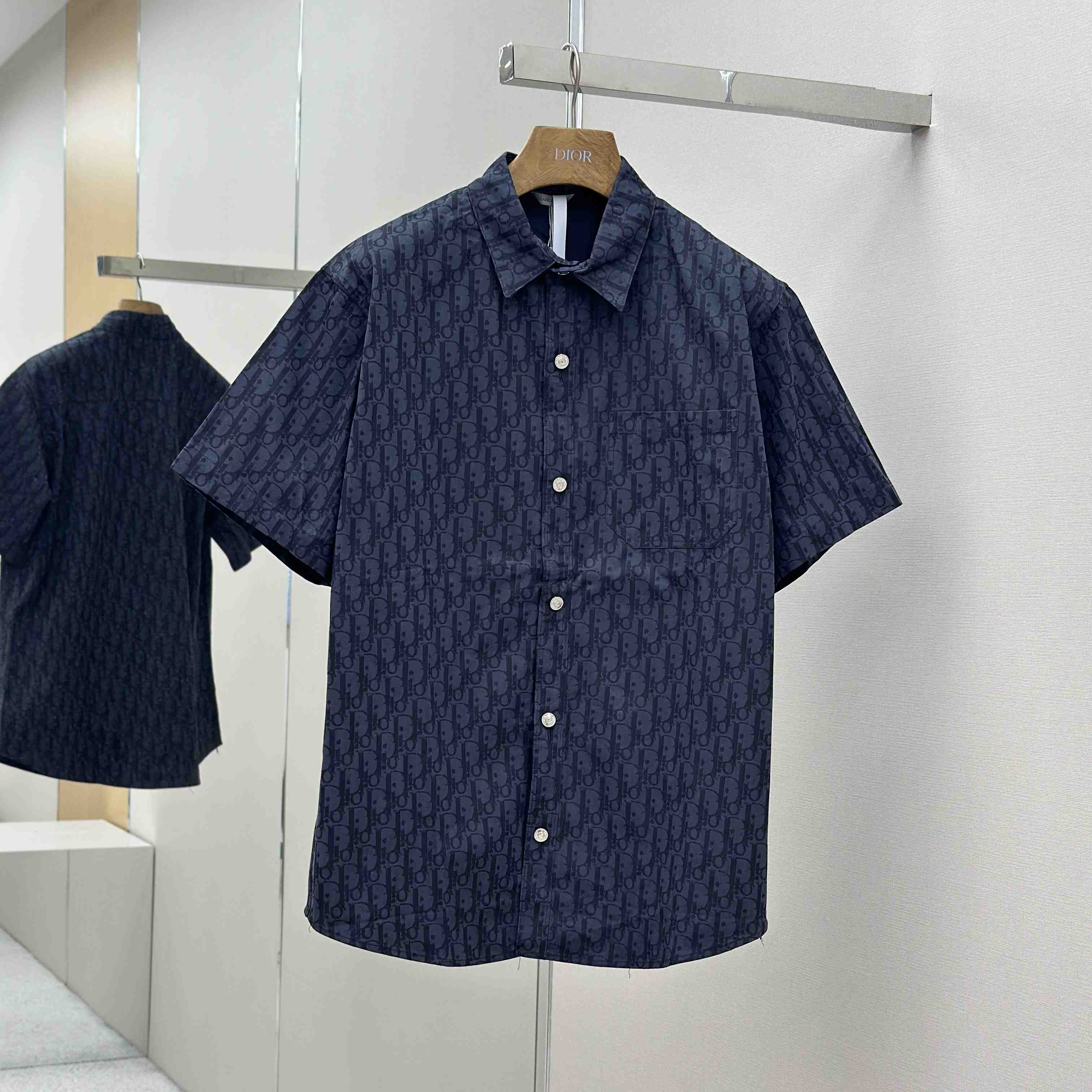 Dior Oblique Short-Sleeved Shirt - DopestKickz