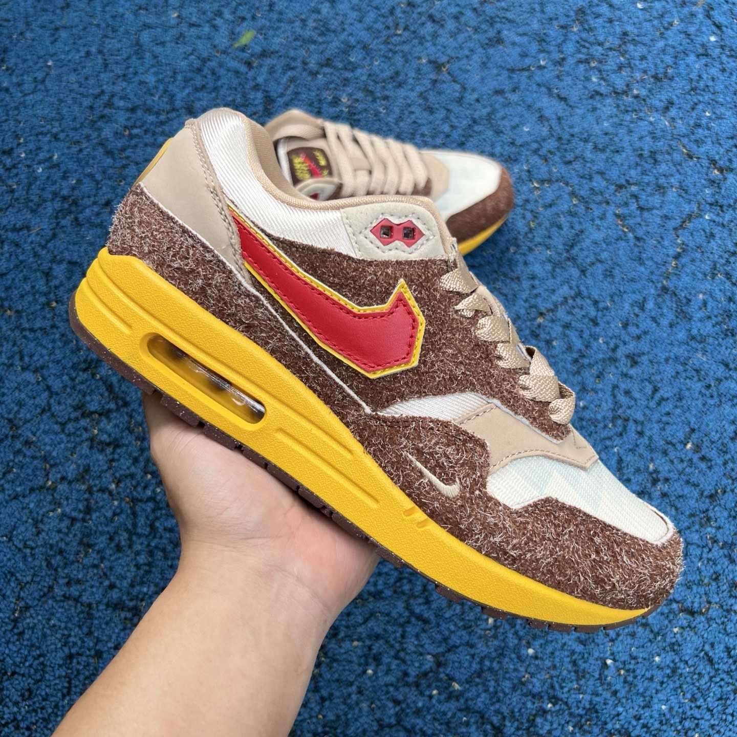 Nike Air Max 1 .SWOOSH Big Head Origins HV5776-200  - DopestKickz